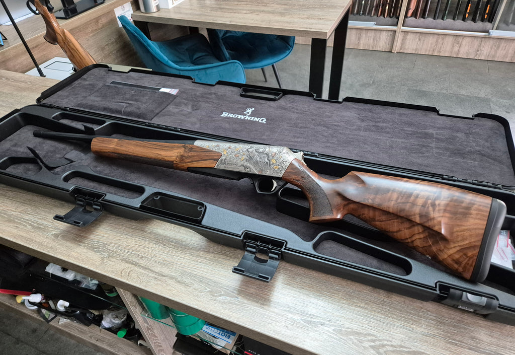 Carabina Browning Maral 4X Limited Edition Autumn, cal 9,3x62, pat lemn bavarian