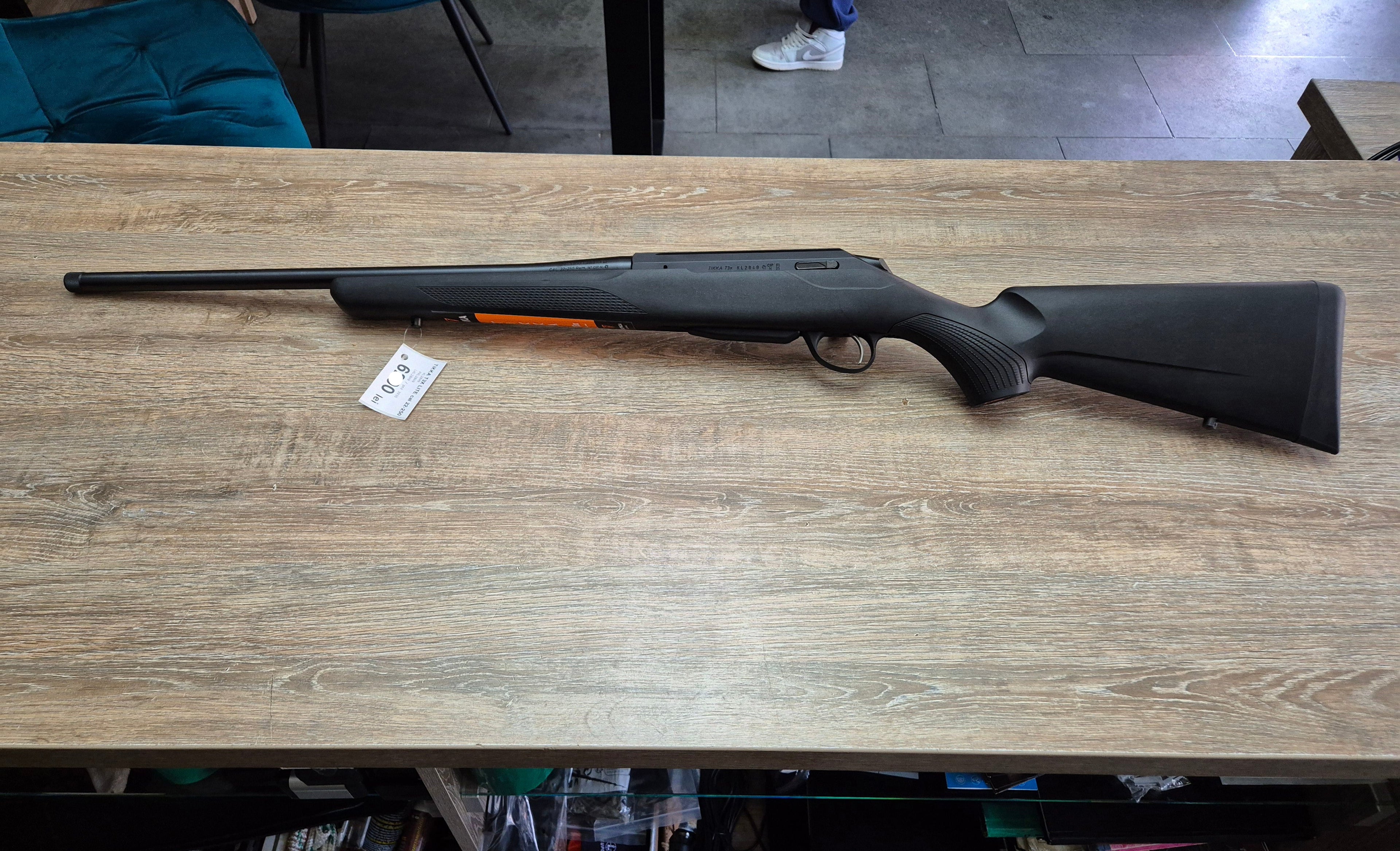 Carabina Tikka T3x Lite, cal 22-250 rem, 51cm, pat sintetic