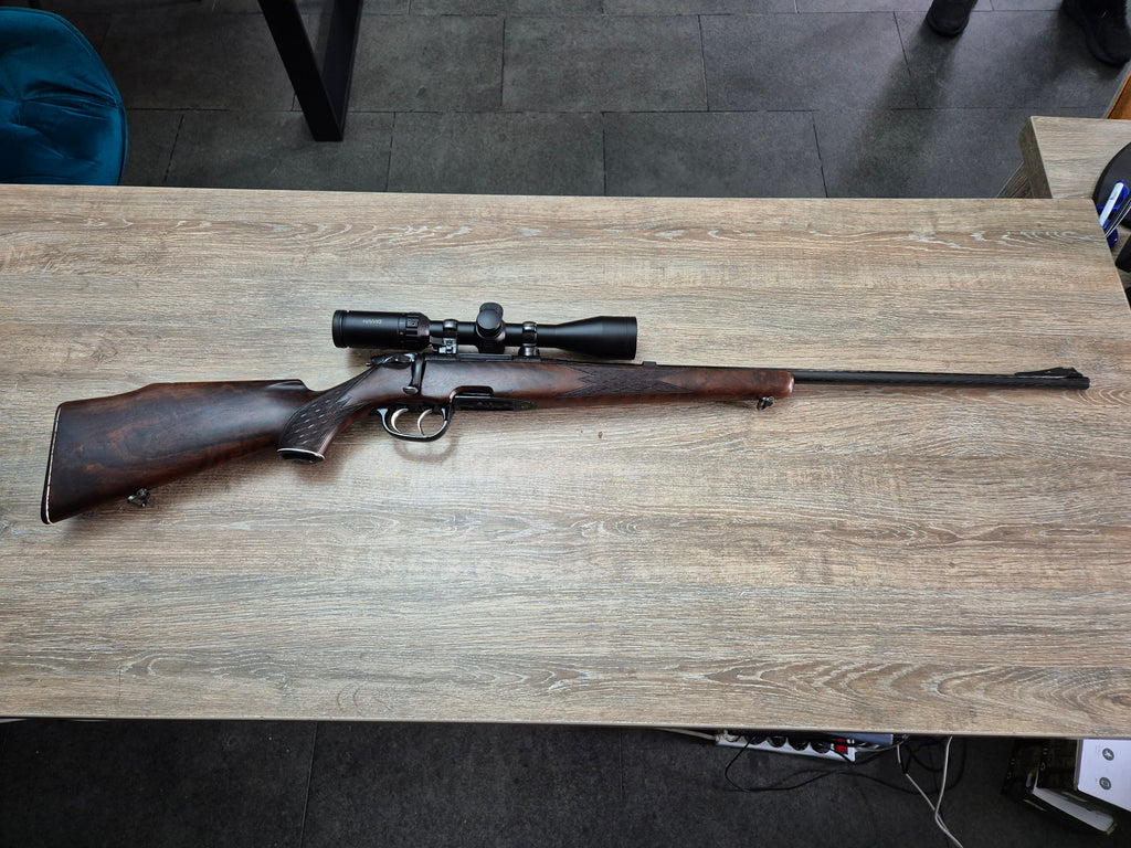 Carabina Steyr Mannlicher SL, cal 223 rem, luneta Hawke 3-9x40