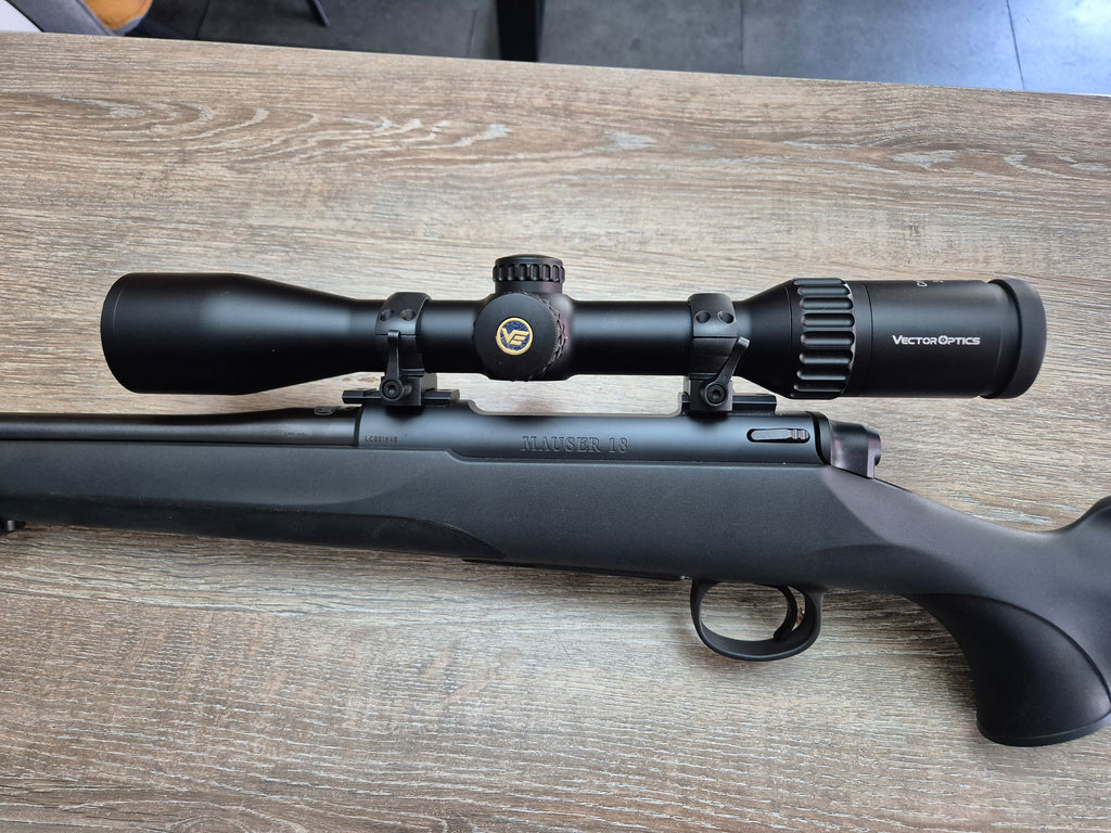 Carabina Mauser M18, cal 270 win, pat sintetic, luneta Vector Optics 2-16x44