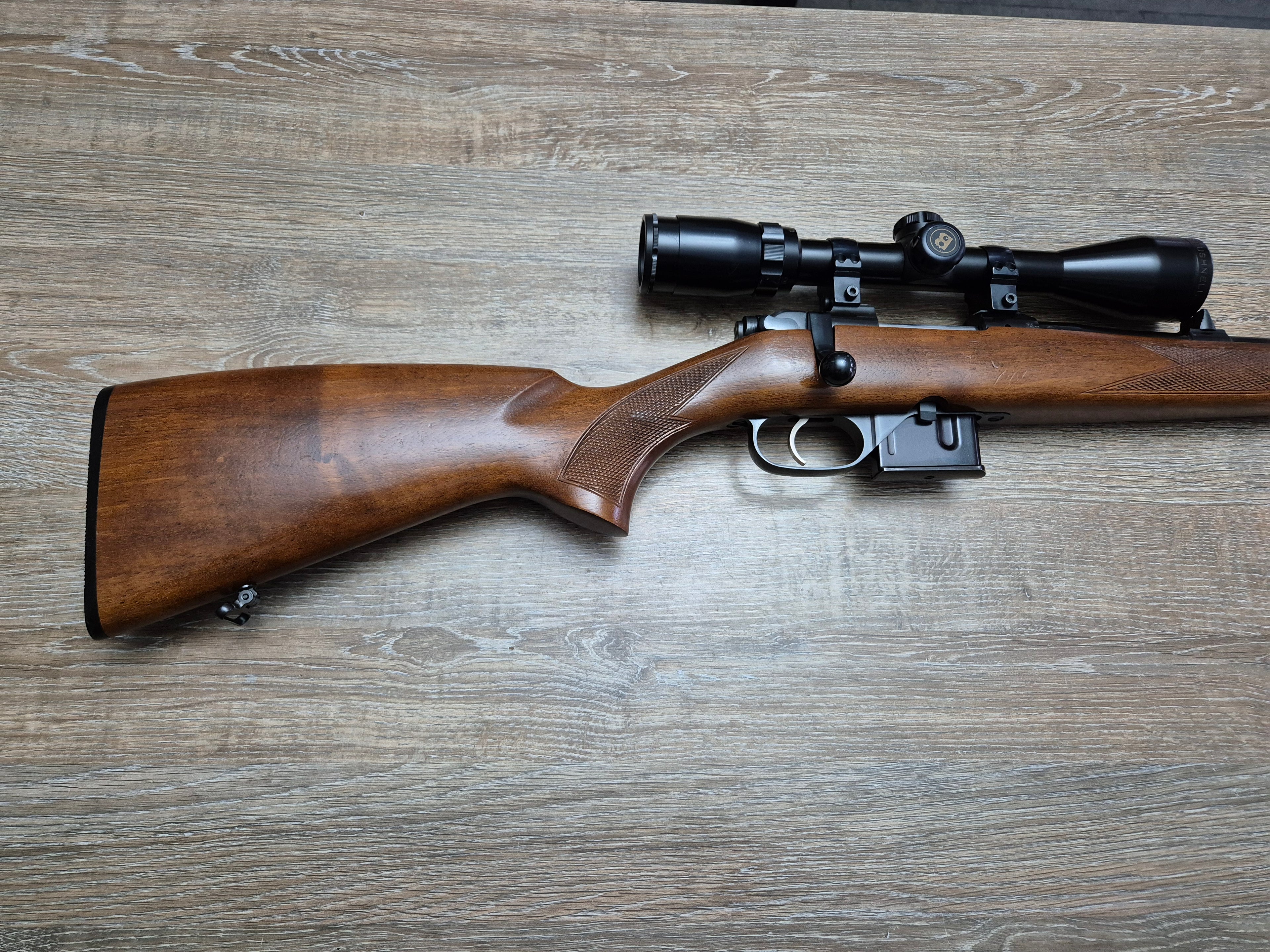 Carabina CZ 527, cal 222 rem, 60cm, luneta Bushnell 3-9x