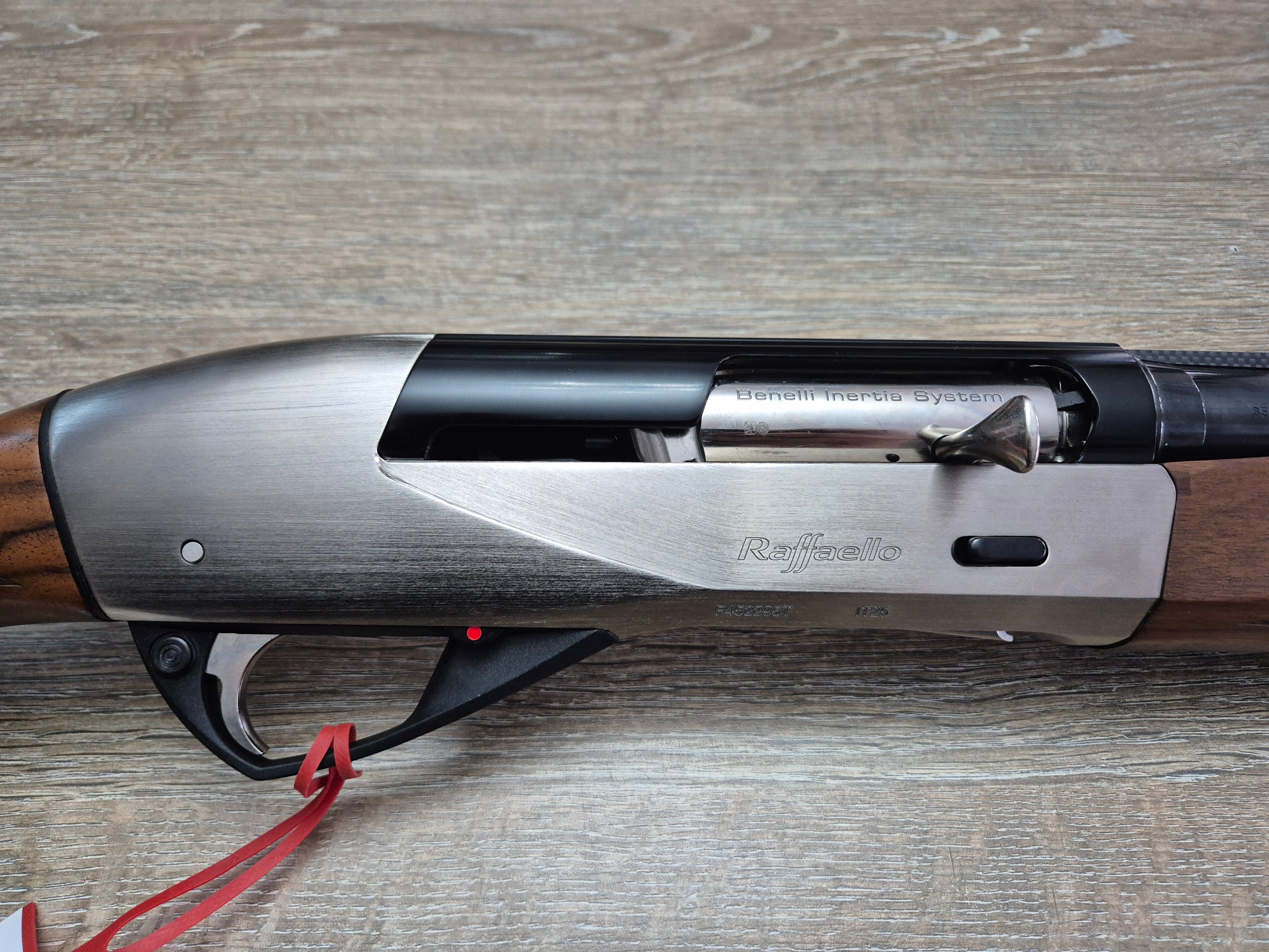 Lisa semiauto Benelli Raffaello Powerbore, cal 12/76, teava 71cm