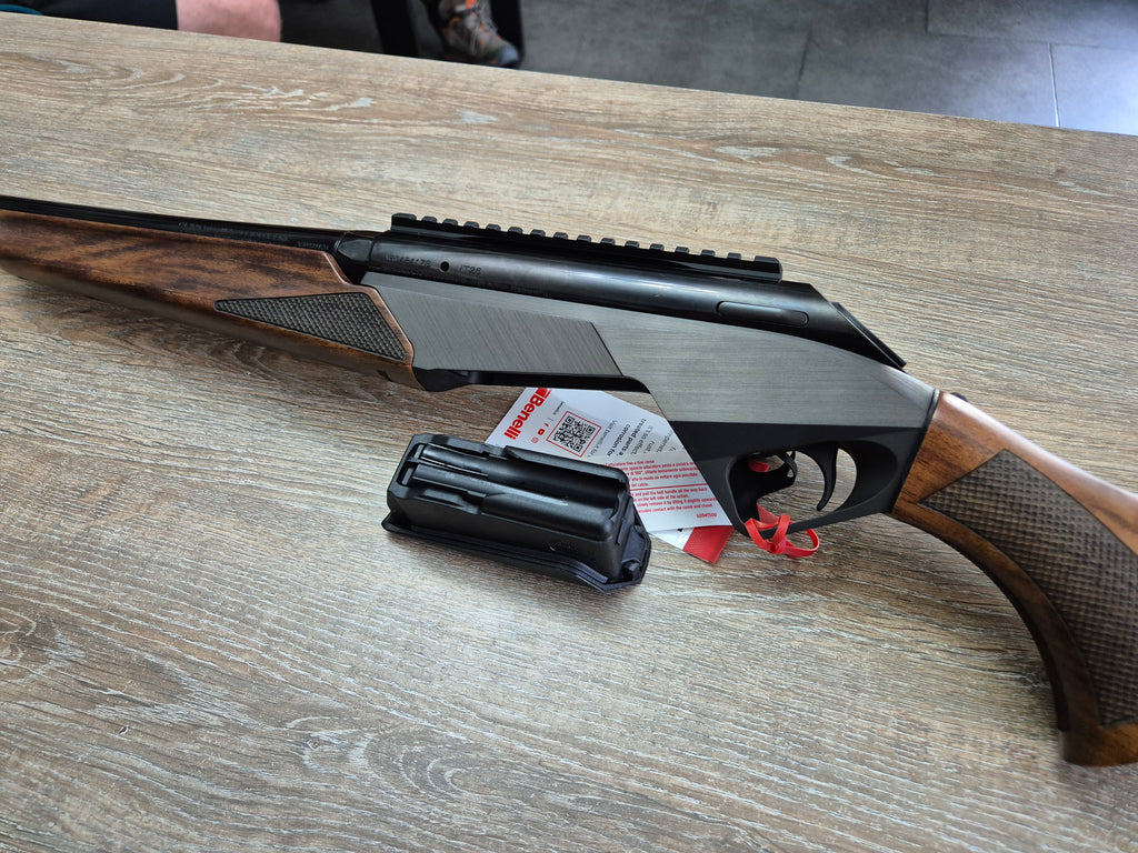 Carabina Benelli Lupo Wood, cal 30-06, 56cm, pat lemn, filet