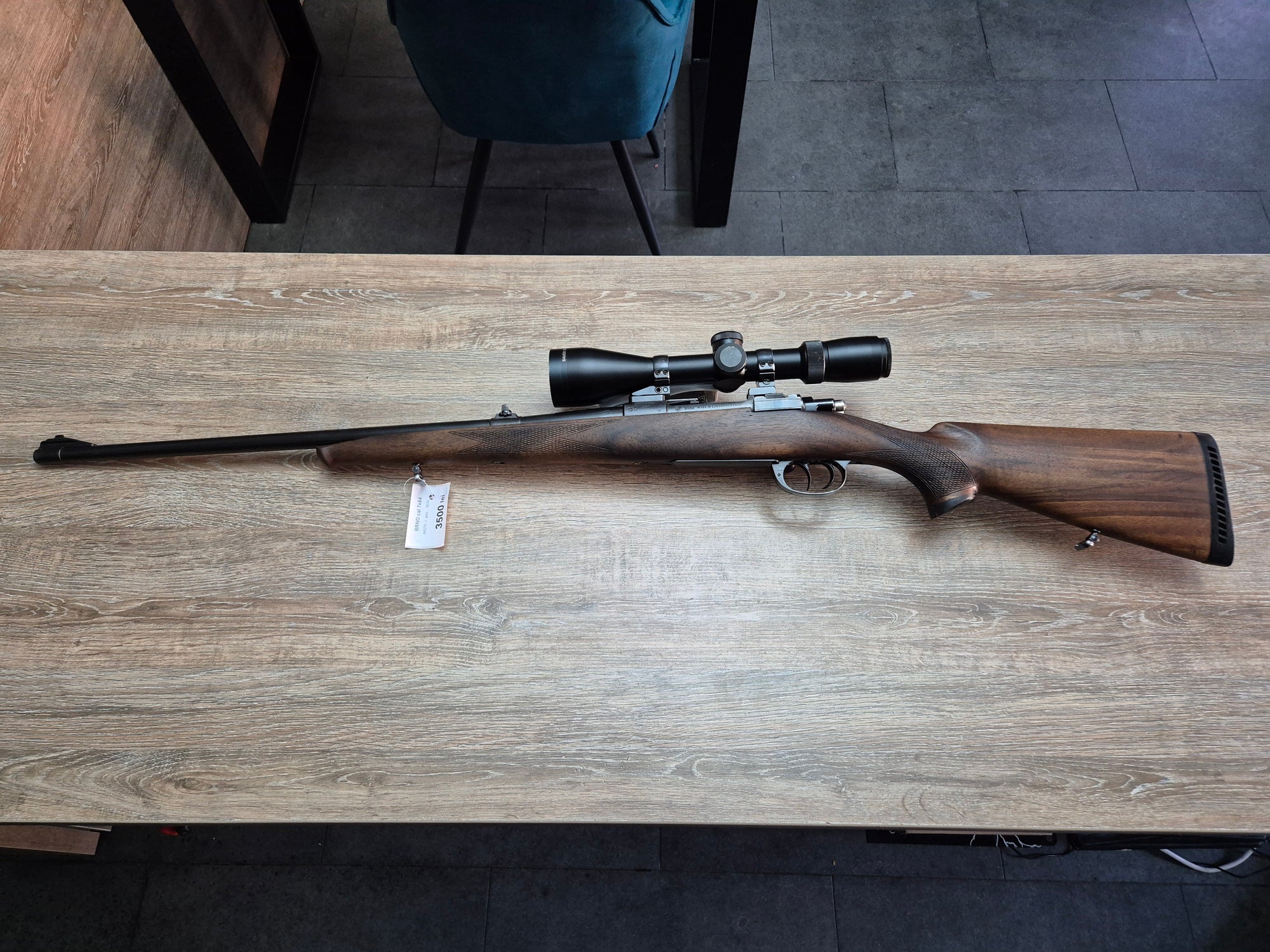 Carabina BRNO cal 7x64, 60cm, pat lemn, luneta Bauer 2.5-10x50