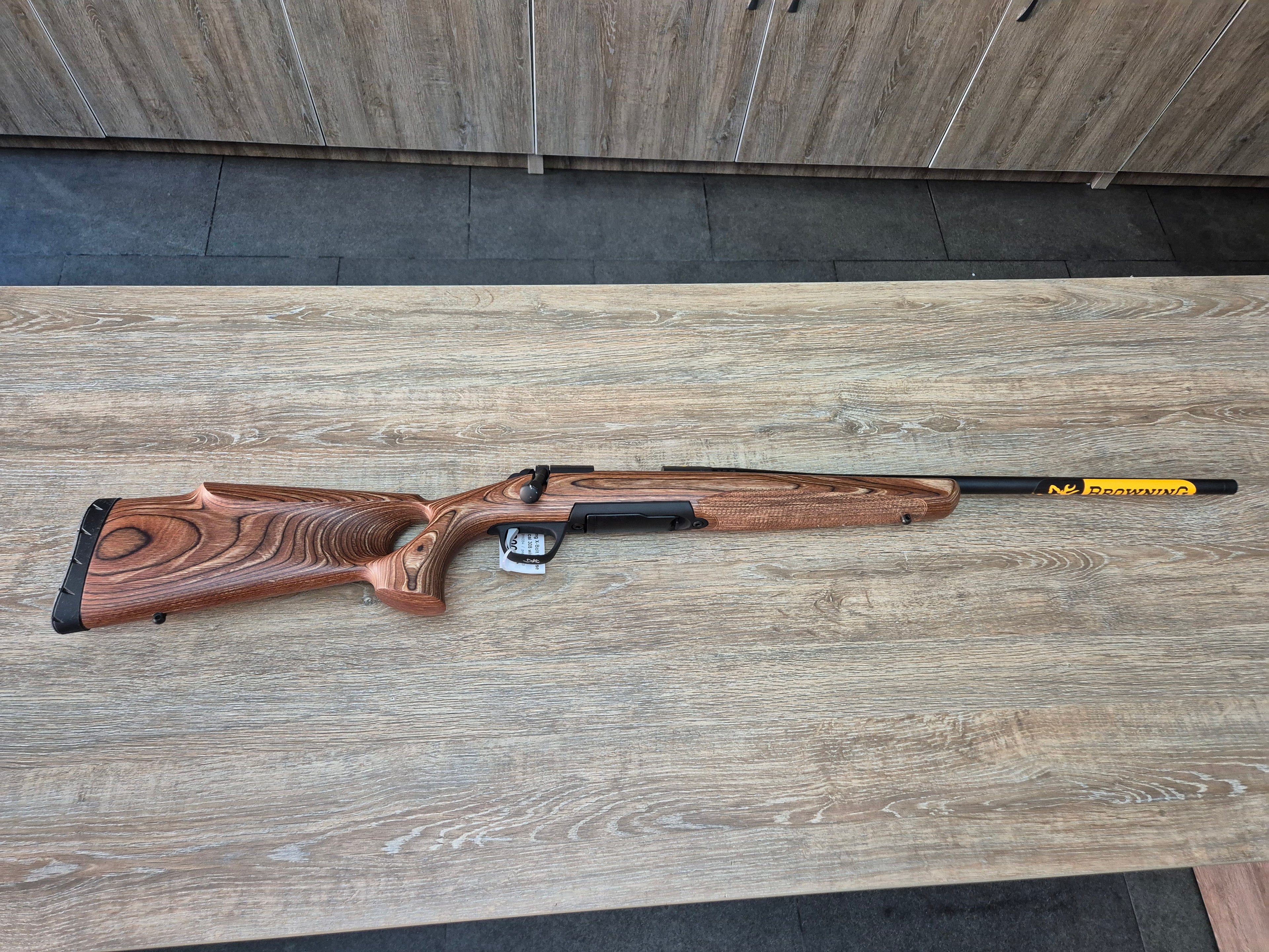 Carabina Browning X-Bolt Hunter Eclipse cal 308 win, pat lemn ergonomic