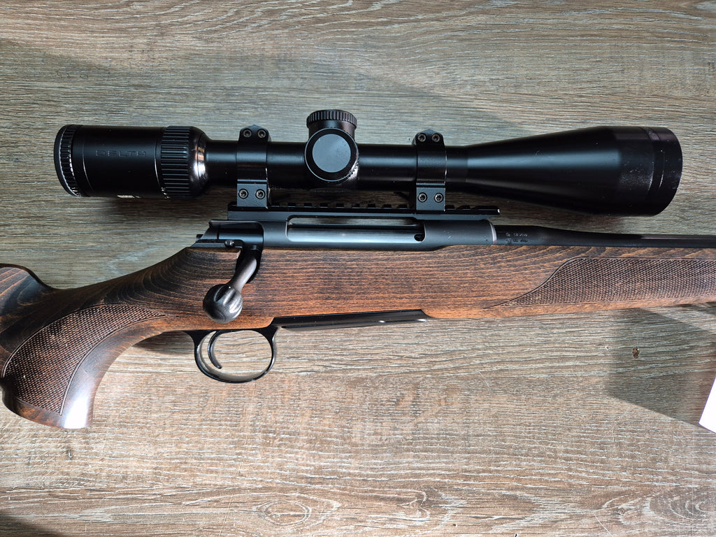 Carabina Sauer 100, cal 300 win mag, pat lemn + Luneta Delta 2.5-10x50