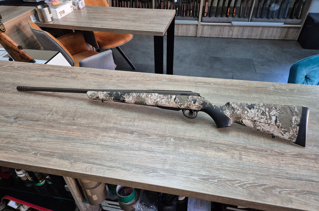 Carabina Tikka T3X Lite Veil, cal 270 win, 57cm, teava fluted cerakote, muzzle brake
