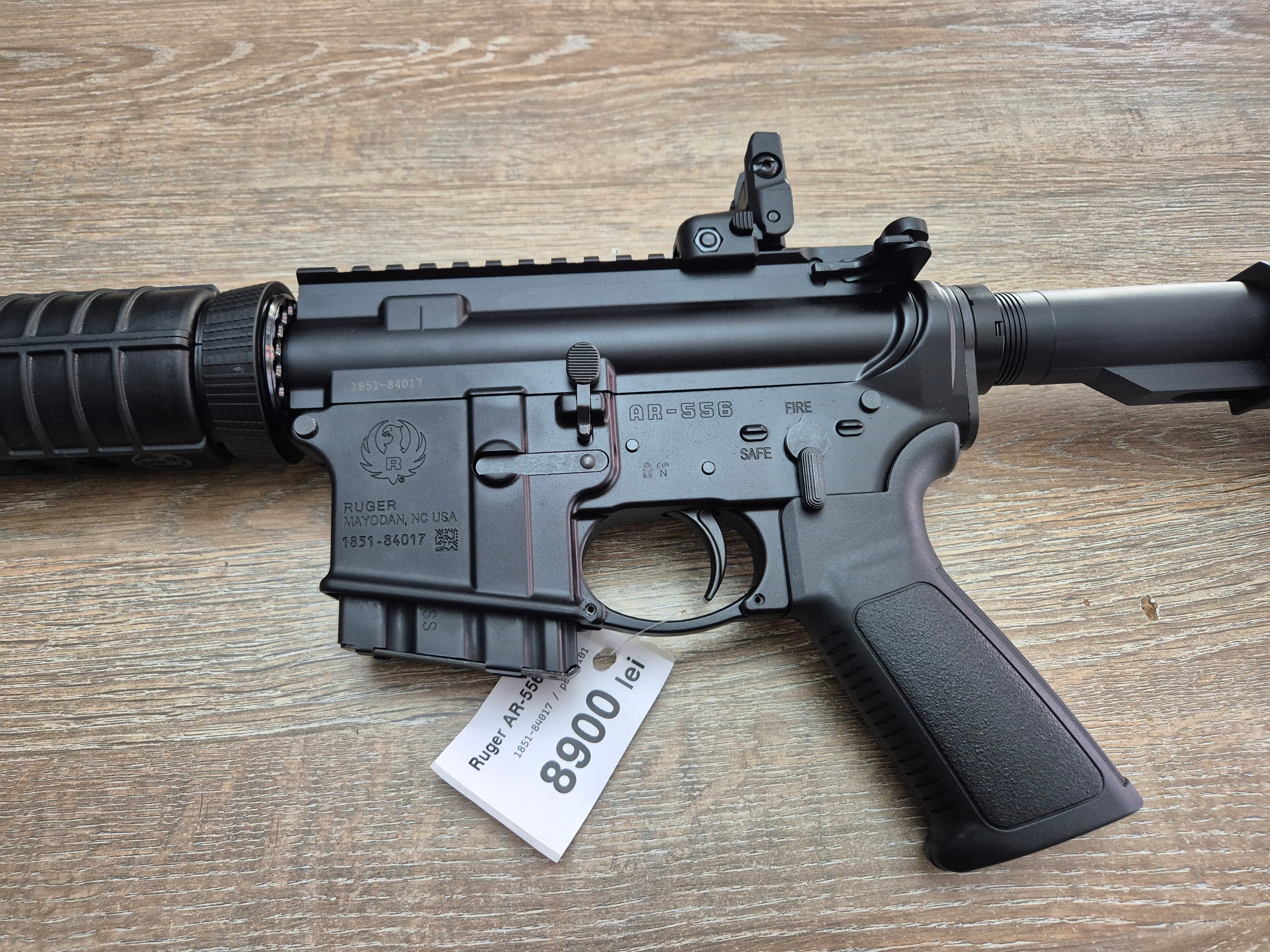 Carabina semiauto Ruger AR-556, cal 223 rem, stil tactic, cătări