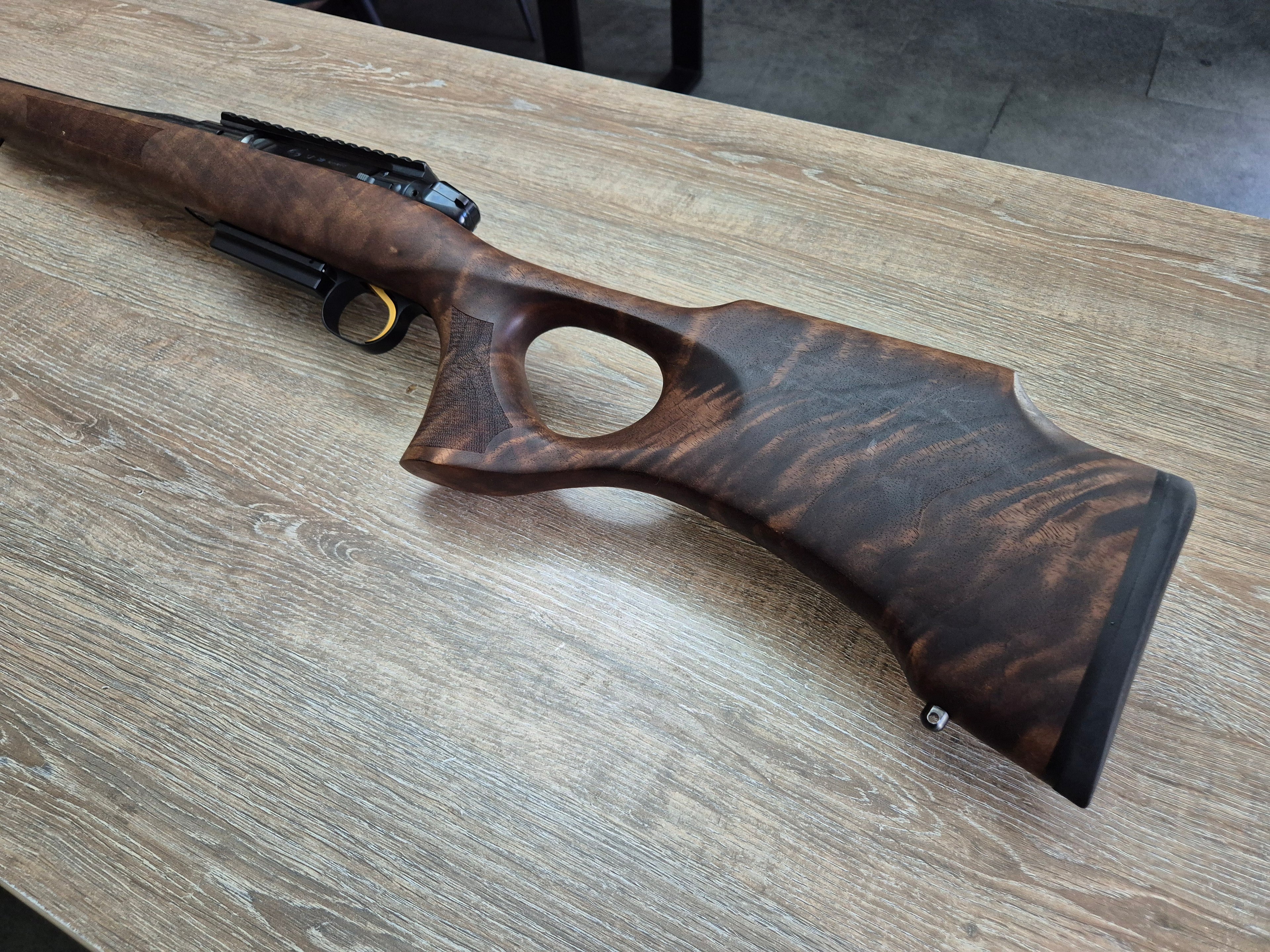 Carabina Heym SR30 Custom, cal 270 wsm, tragaci aur, teava fluted