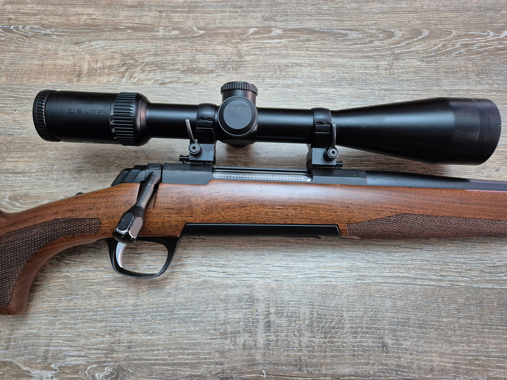 Carabina Browning X-Bolt, cal 30-06, pat lemn + Delta 2.5-15x50