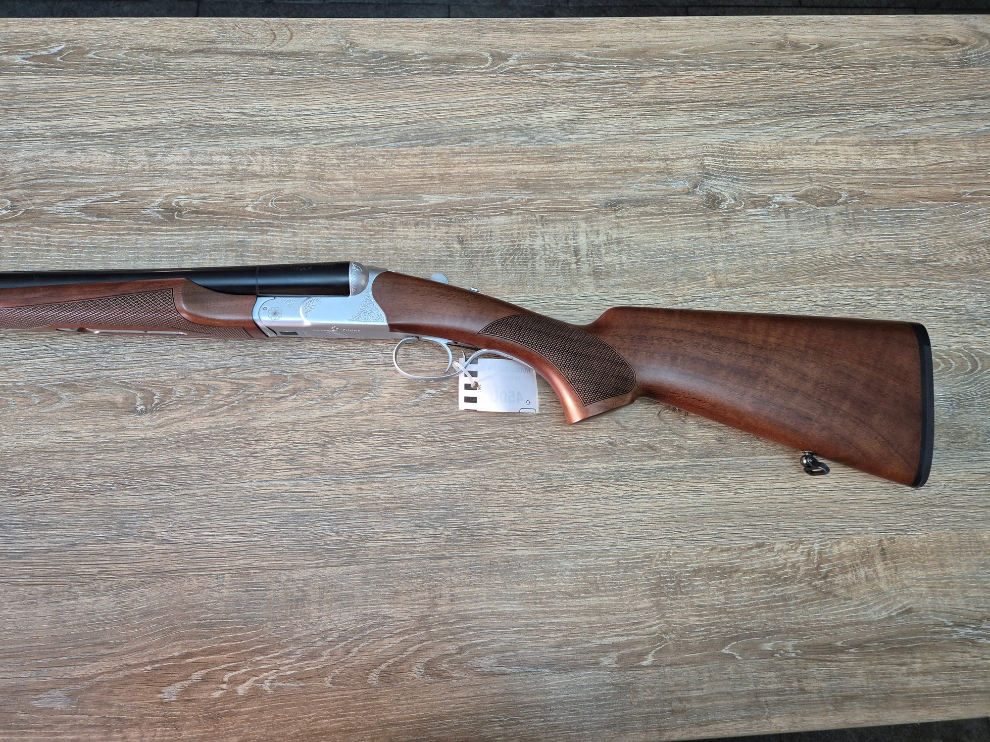 Lisa Huglu 200AE, cal 12/76, tevi 71cm, socuri