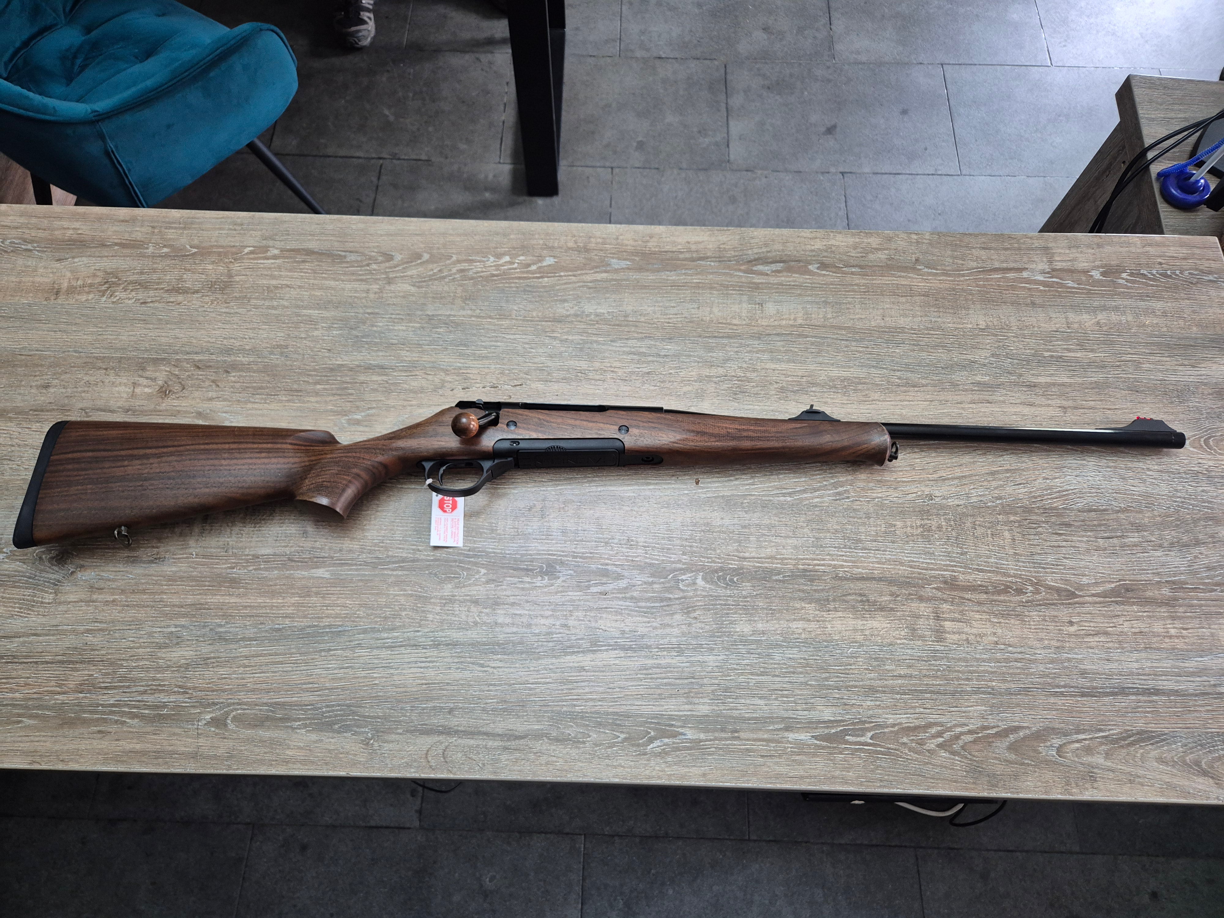 Carabina Haenel Jaeger 10 Timber LX, cal 7x64, 56cm, lemn grad 4
