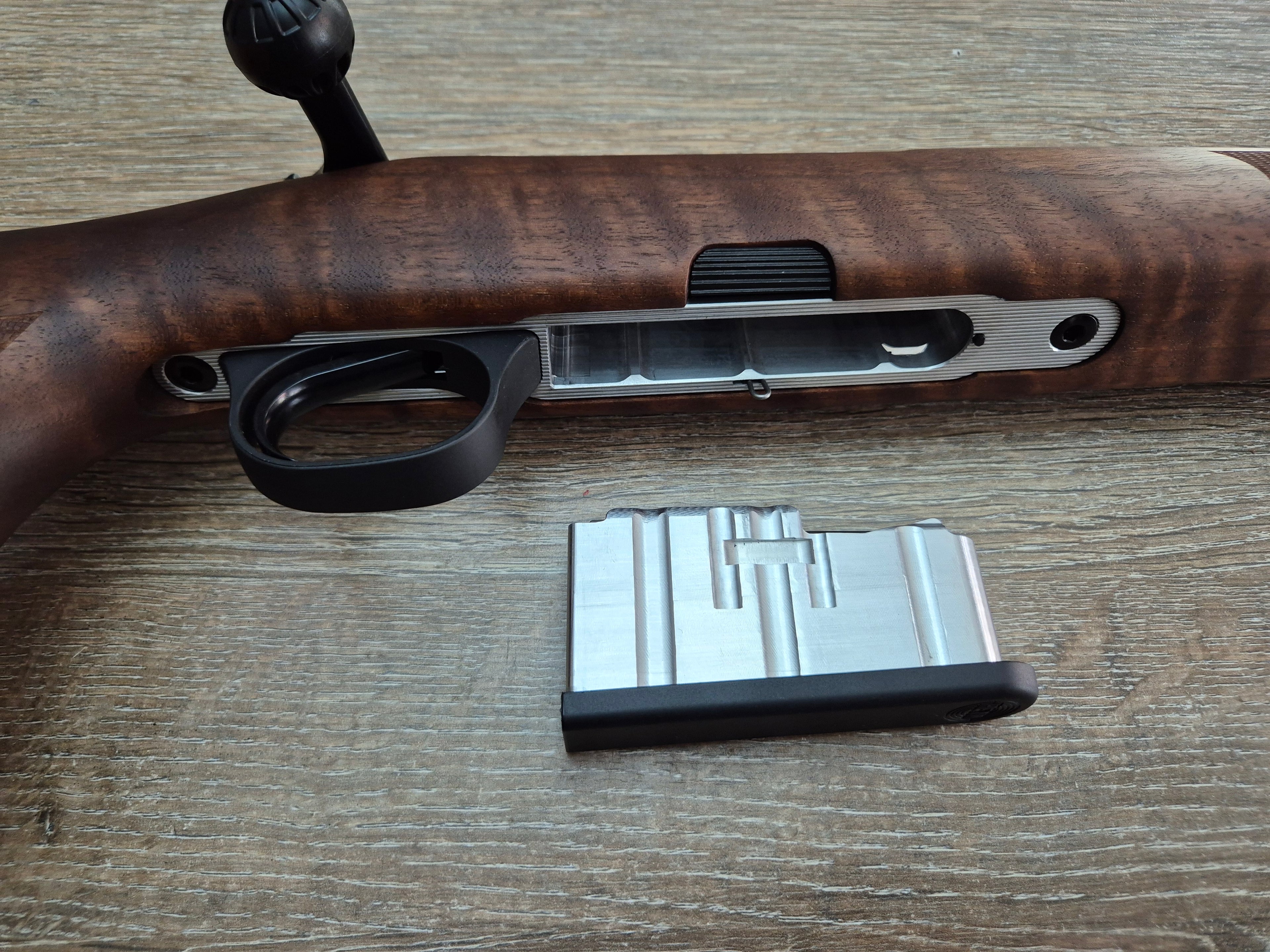 Carabina Heym SR30, cal 7x64, 58cm, pat lemn ergonomic