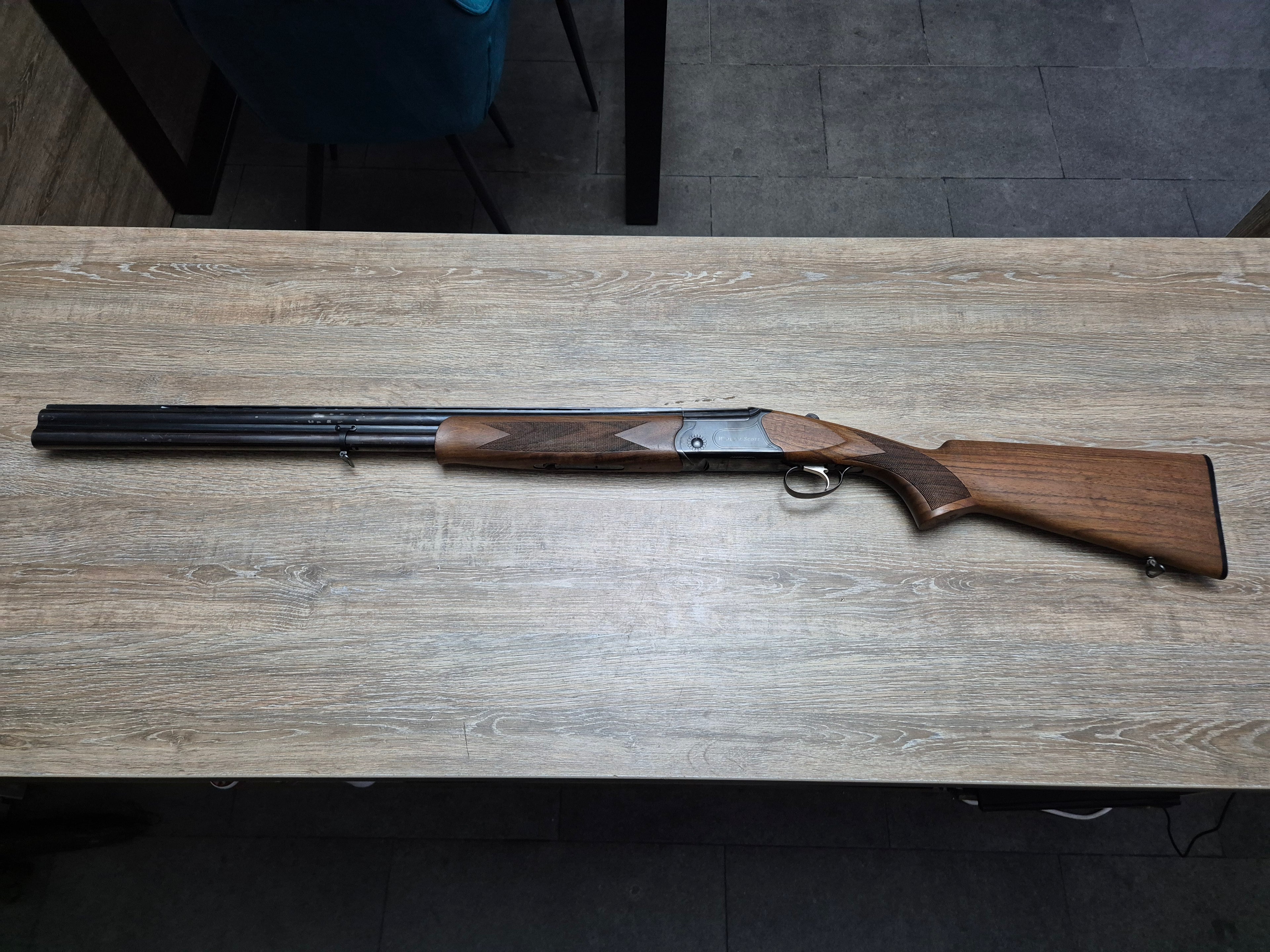 Bock Webley & Scott, cal 12, tevi 71cm, ejectoare, socuri