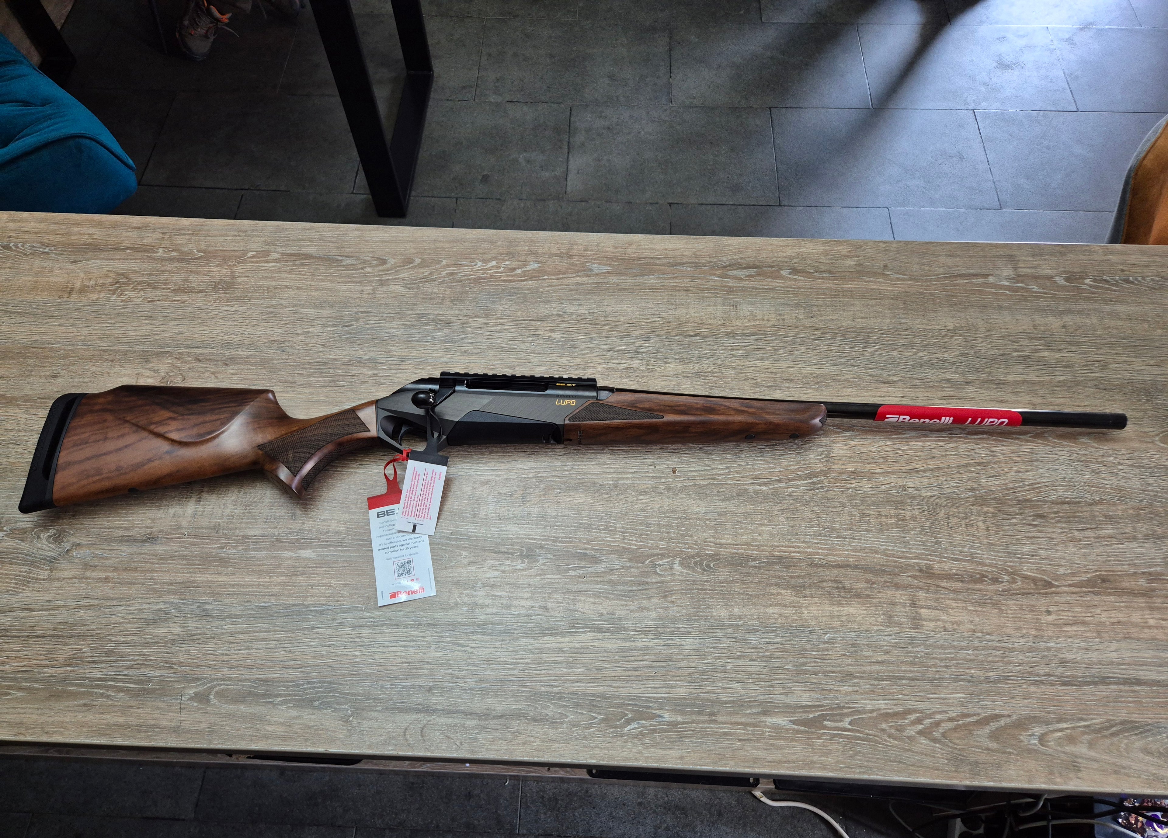 Carabina Benelli Lupo Wood, cal 30-06, 56cm, pat lemn, filet