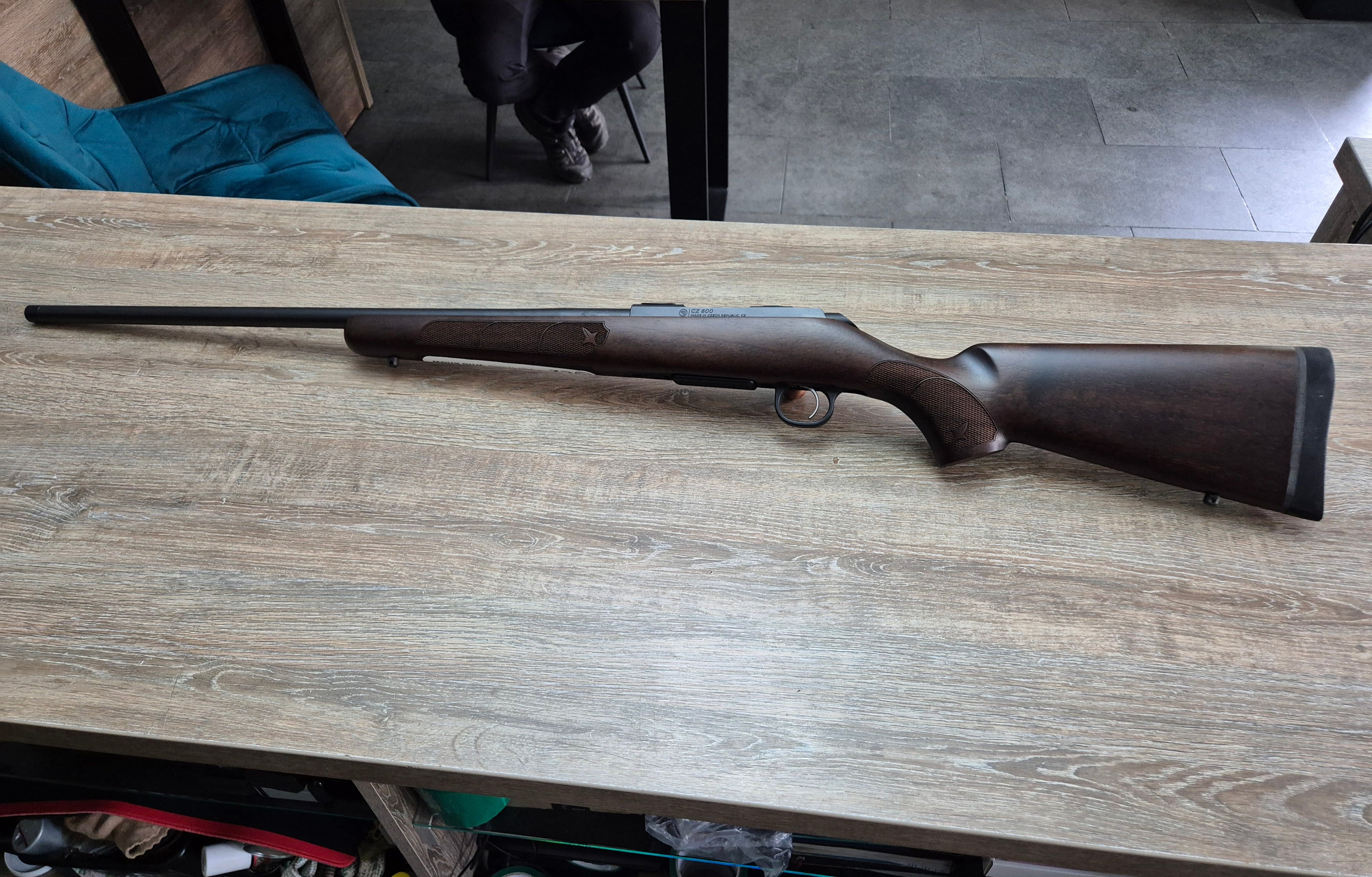 Carabina CZ 600 American, cal 223 rem, 61cm, pat lemn
