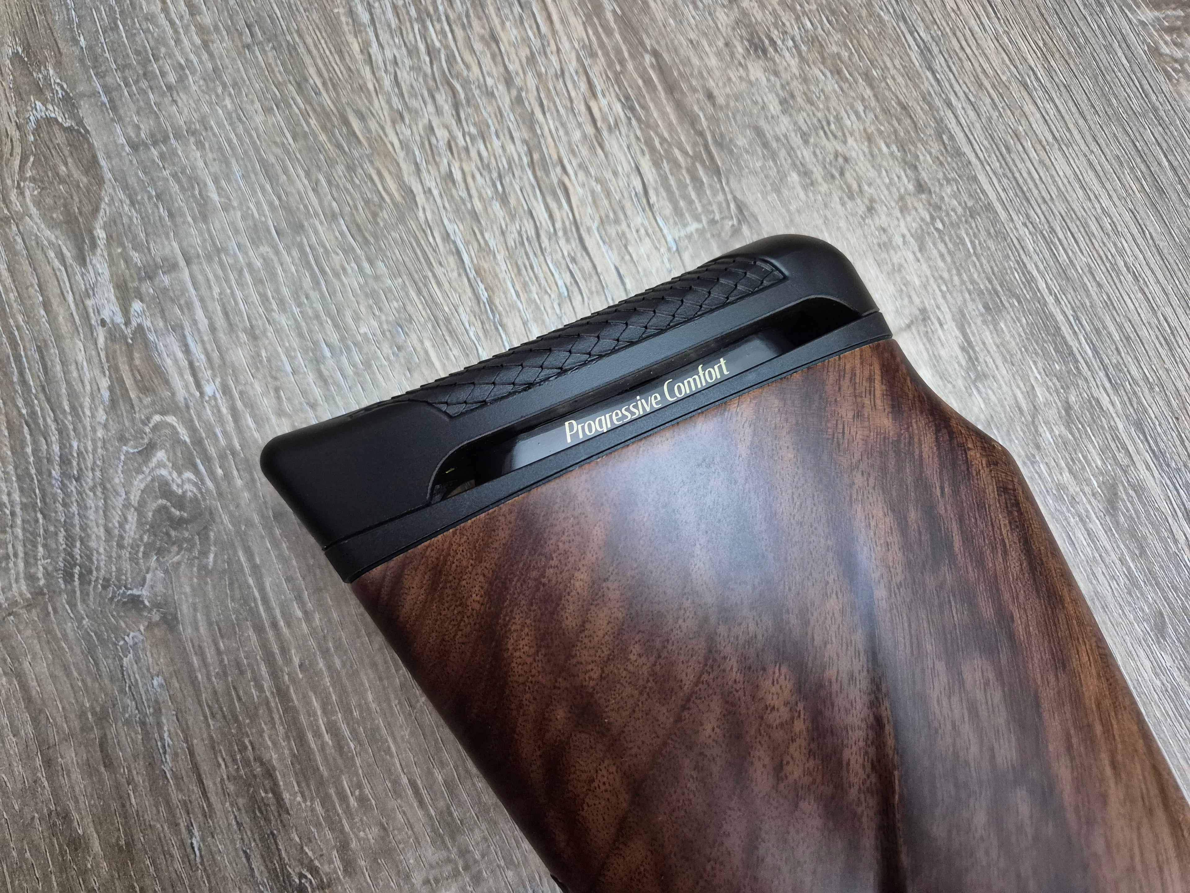 Carabina Benelli Lupo Deluxe cal 30-06, 56cm, pat lemn, gravuri