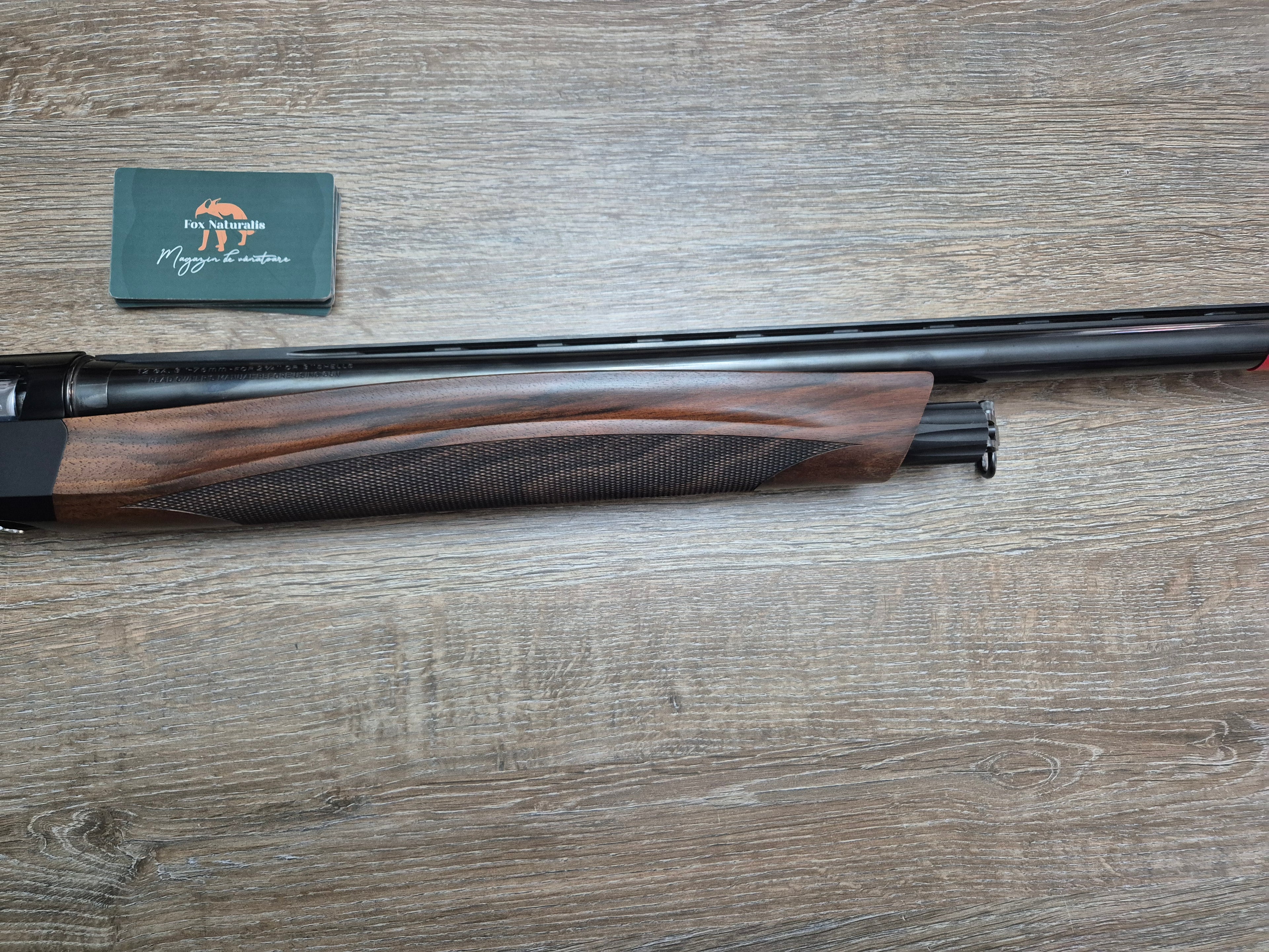Lisa semiautomata Benelli Raffaello Black, cal 12/76, 70cm, pat lemn