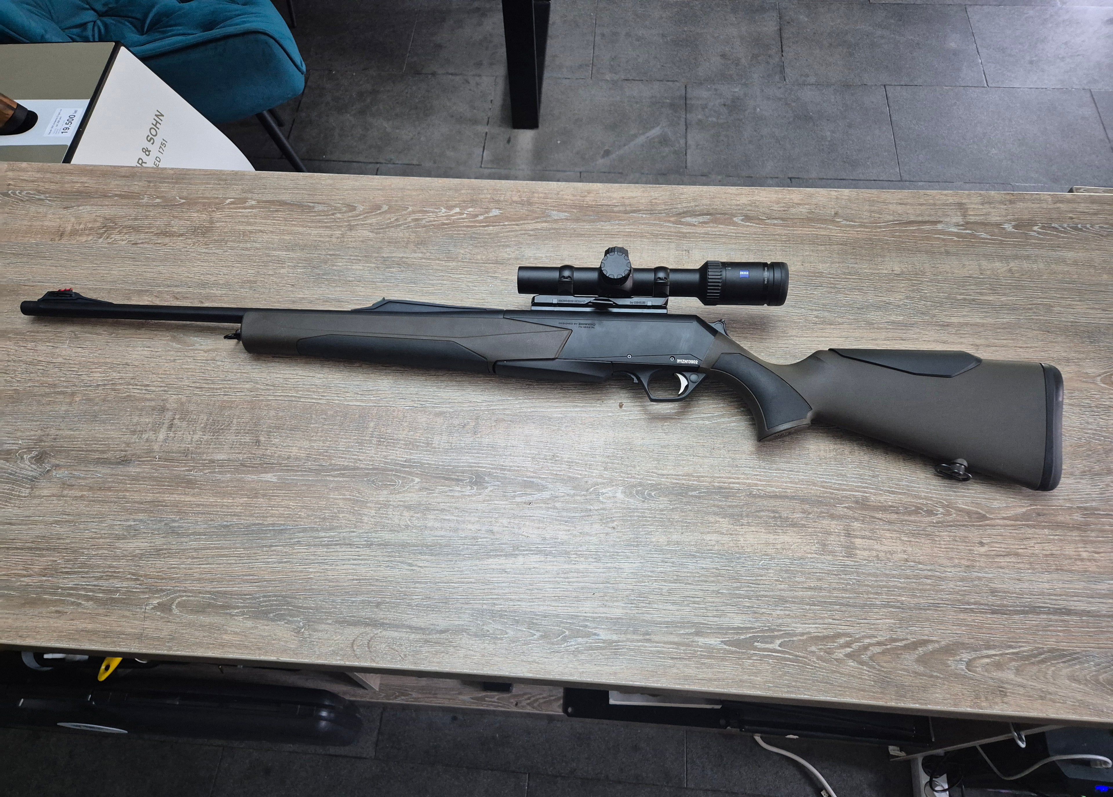 Carabina semiauto Browning BAR MK3, cal 30-06, teava fluted 56, obrazar reglabil