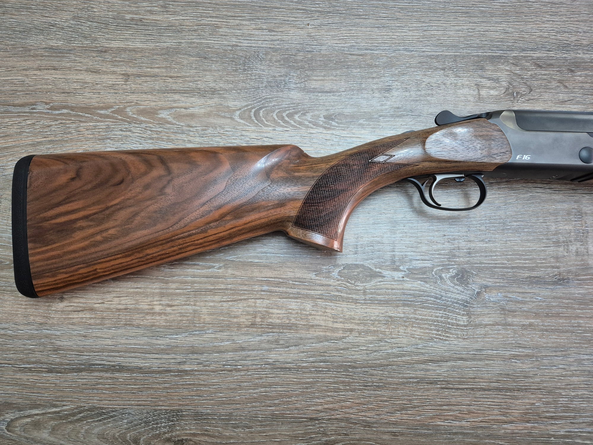 Bock Blaser F16 Game, cal 12/76, tevi 71cm, lemn grad 3