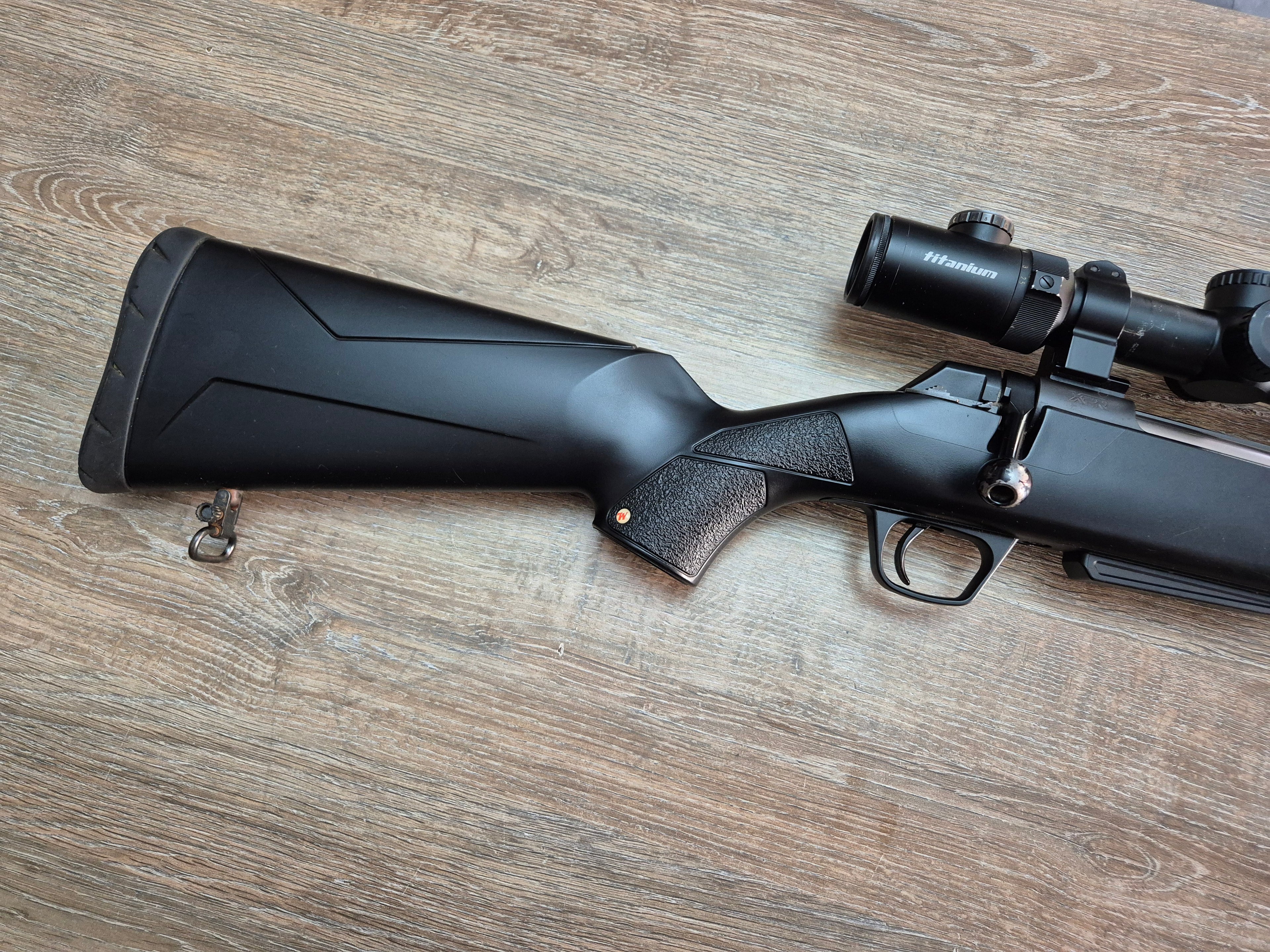 Carabina Winchester XPR cal 300 win mag, 66cm, luneta Delta 2.5-15x56