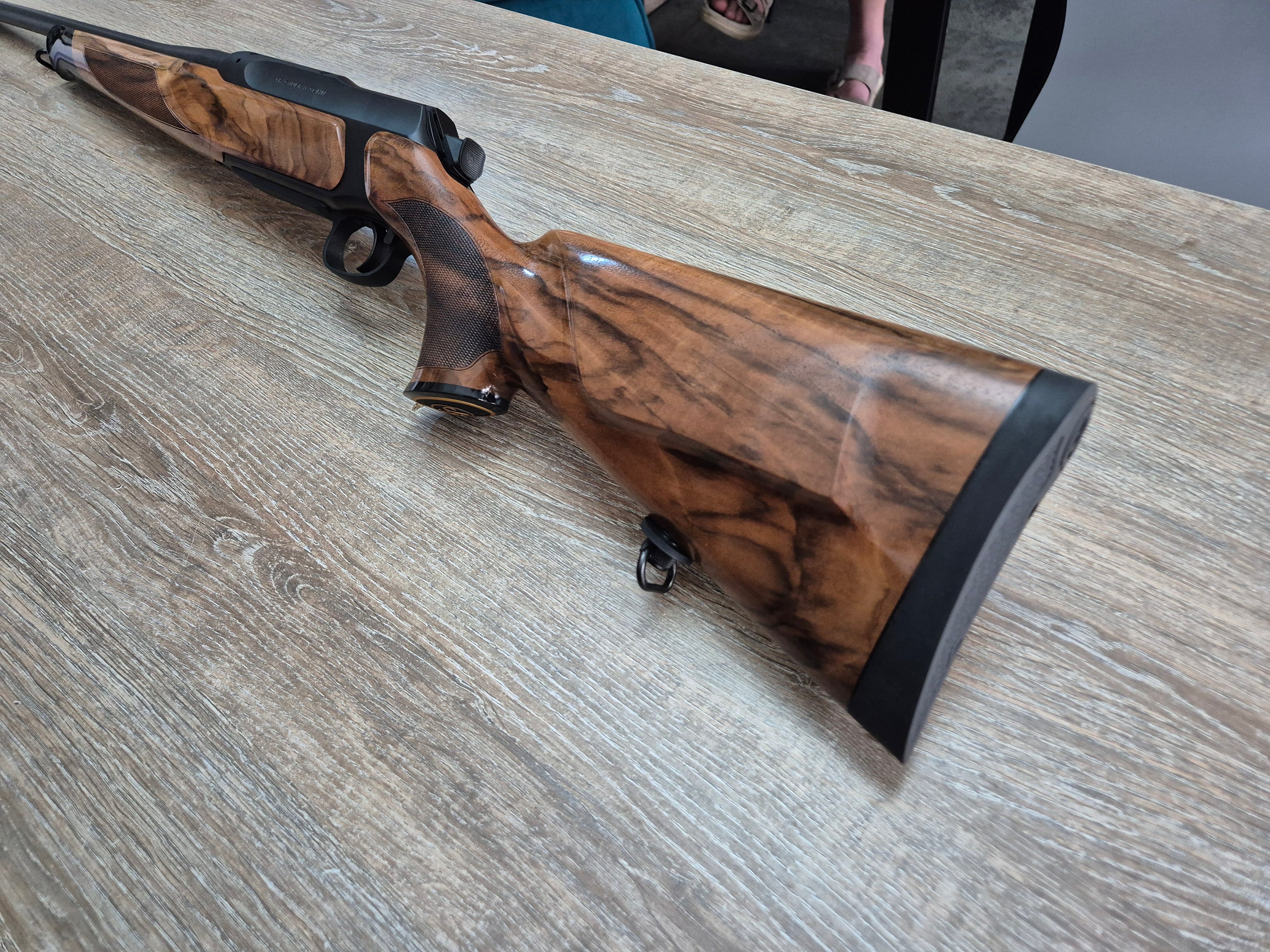 Carabina Sauer 505 Artemis Ergo Lux, cal 308 win, 56cm, lemn grad 4