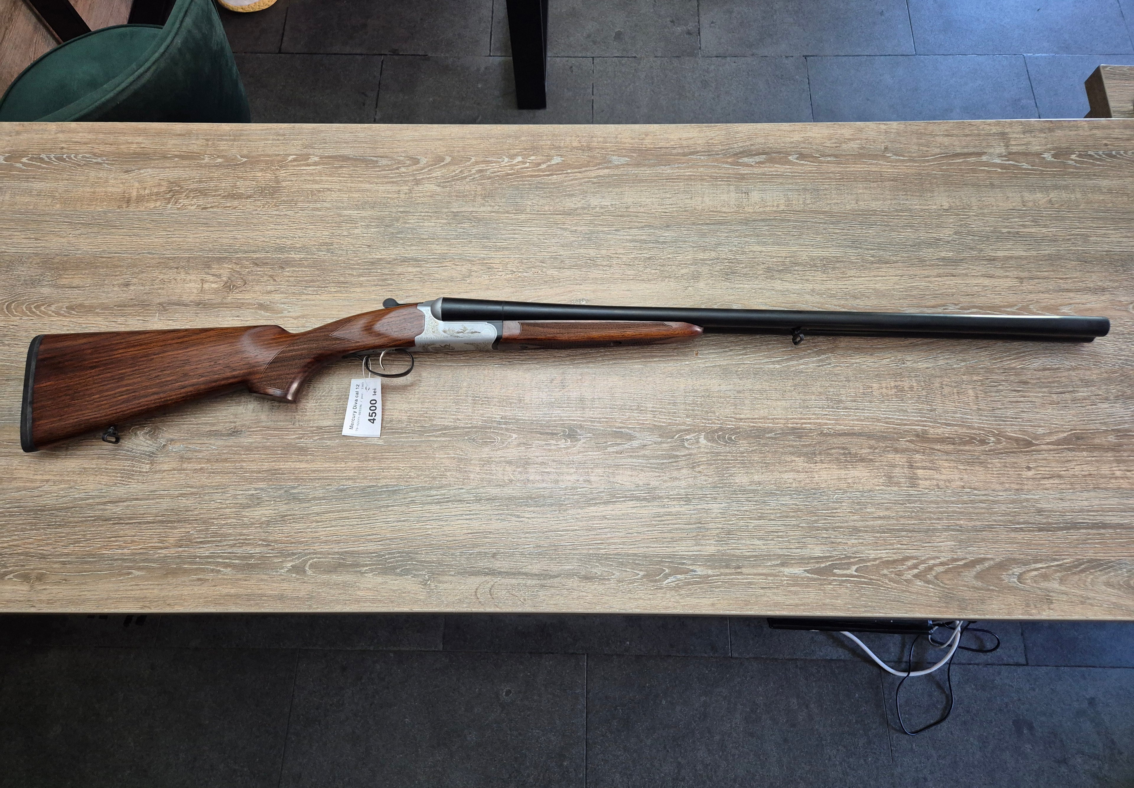 Lisa Mercury Diva, cal 12/76, tevi 71cm, socuri