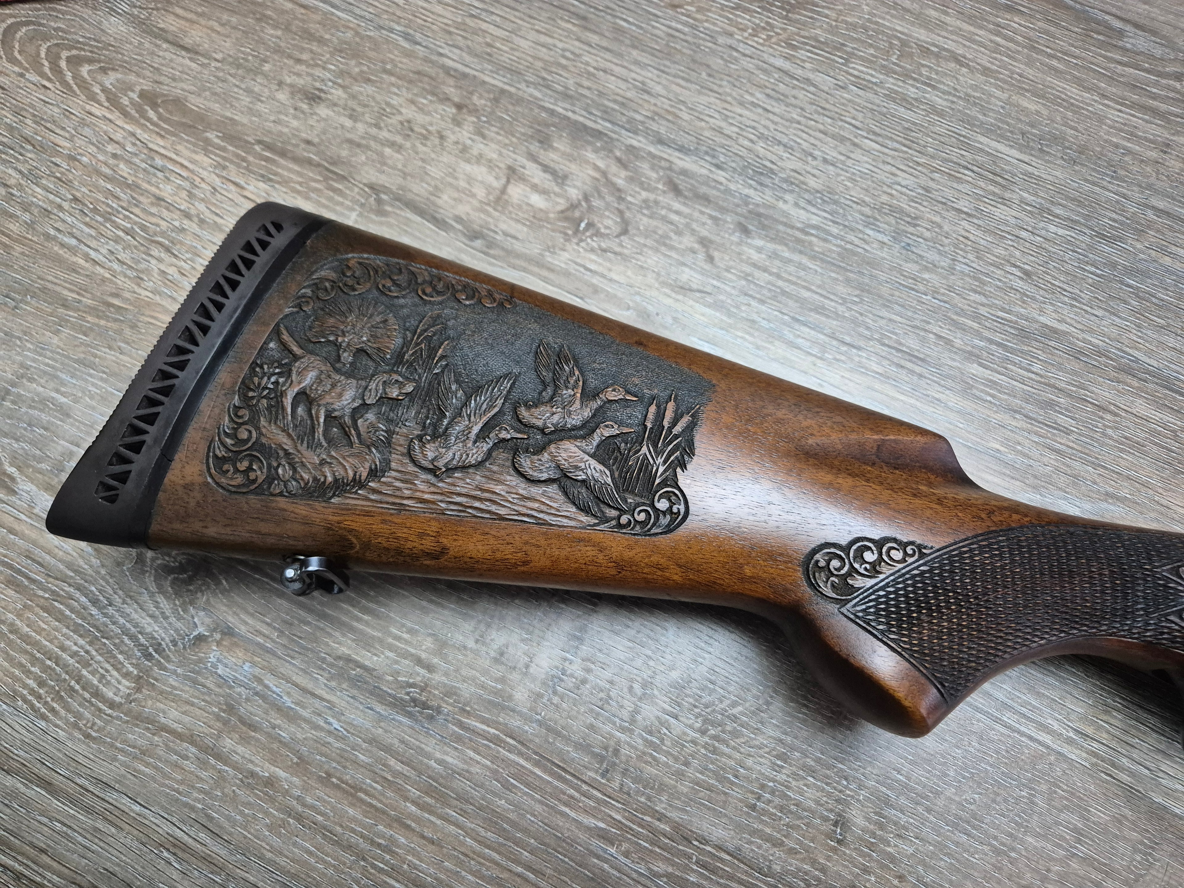 Bock BRNO (CZ) ZH101, cal 12, tevi 70cm, gravuri