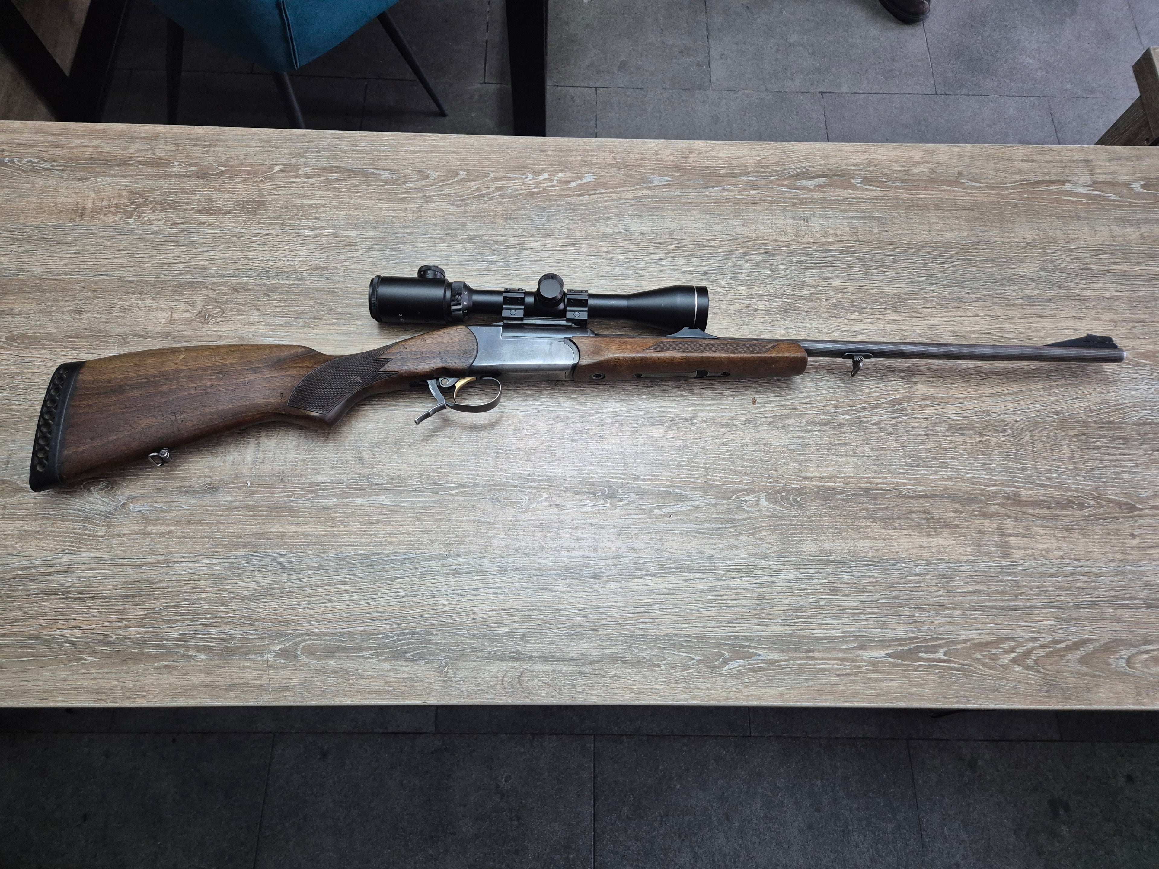 Carabina basculanta Baikal IZH18MN cal 243win, 60cm, luneta 3-9x40