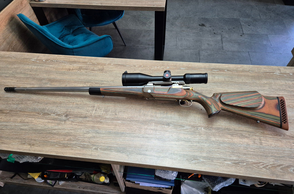 Carabina manufactura, cal 6,5x65 RWS, luneta Leica Fortis 2,5-15x56i