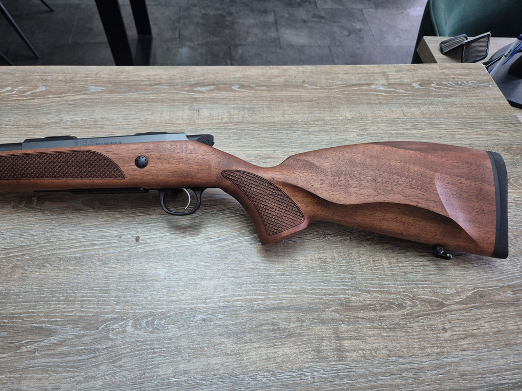 Carabina CZ 600 Lux, cal 308 win, 51cm, pat lemn, cătări