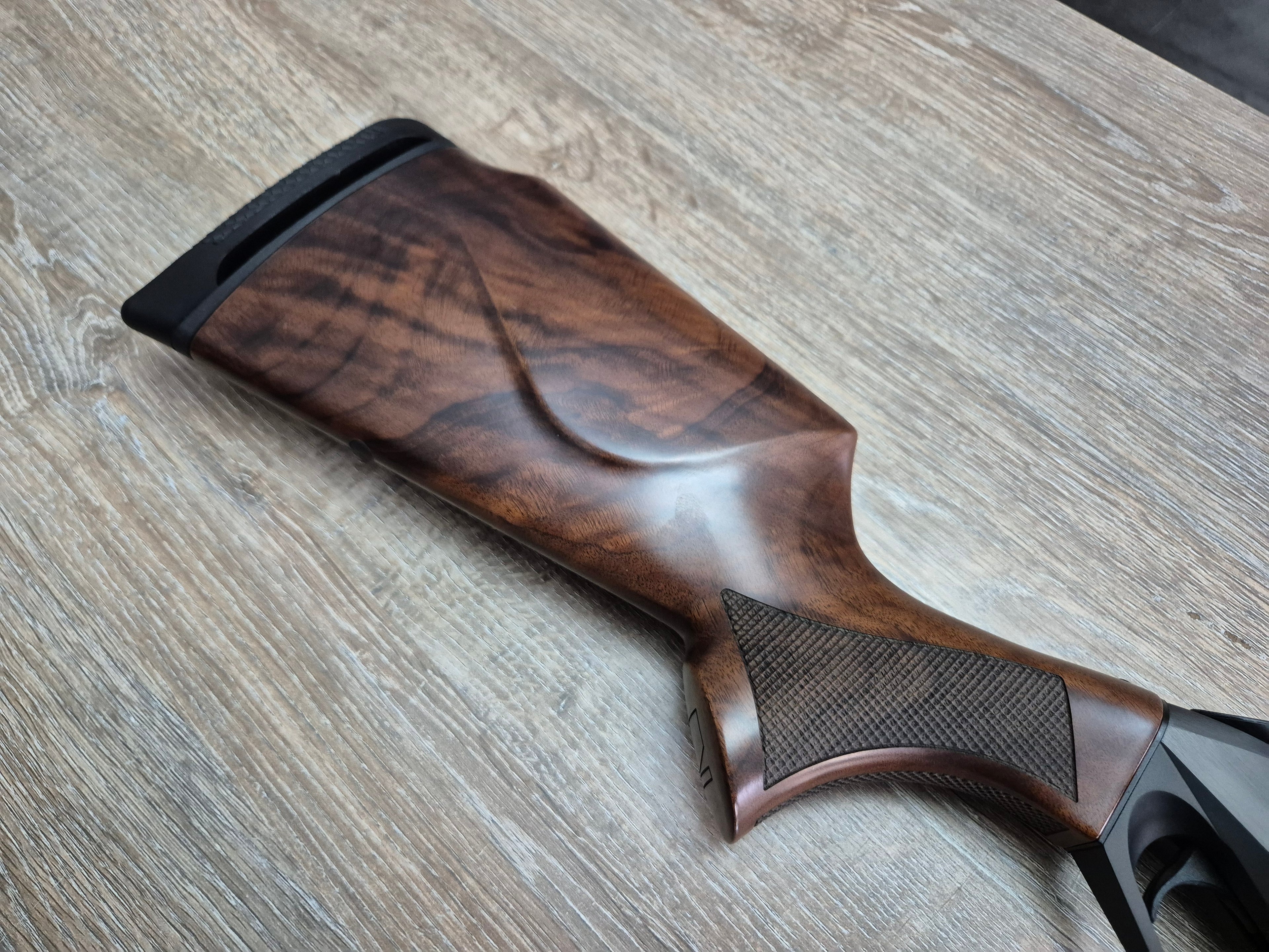 Carabina Benelli Lupo cal 308 win, 56cm, pat lemn, filet
