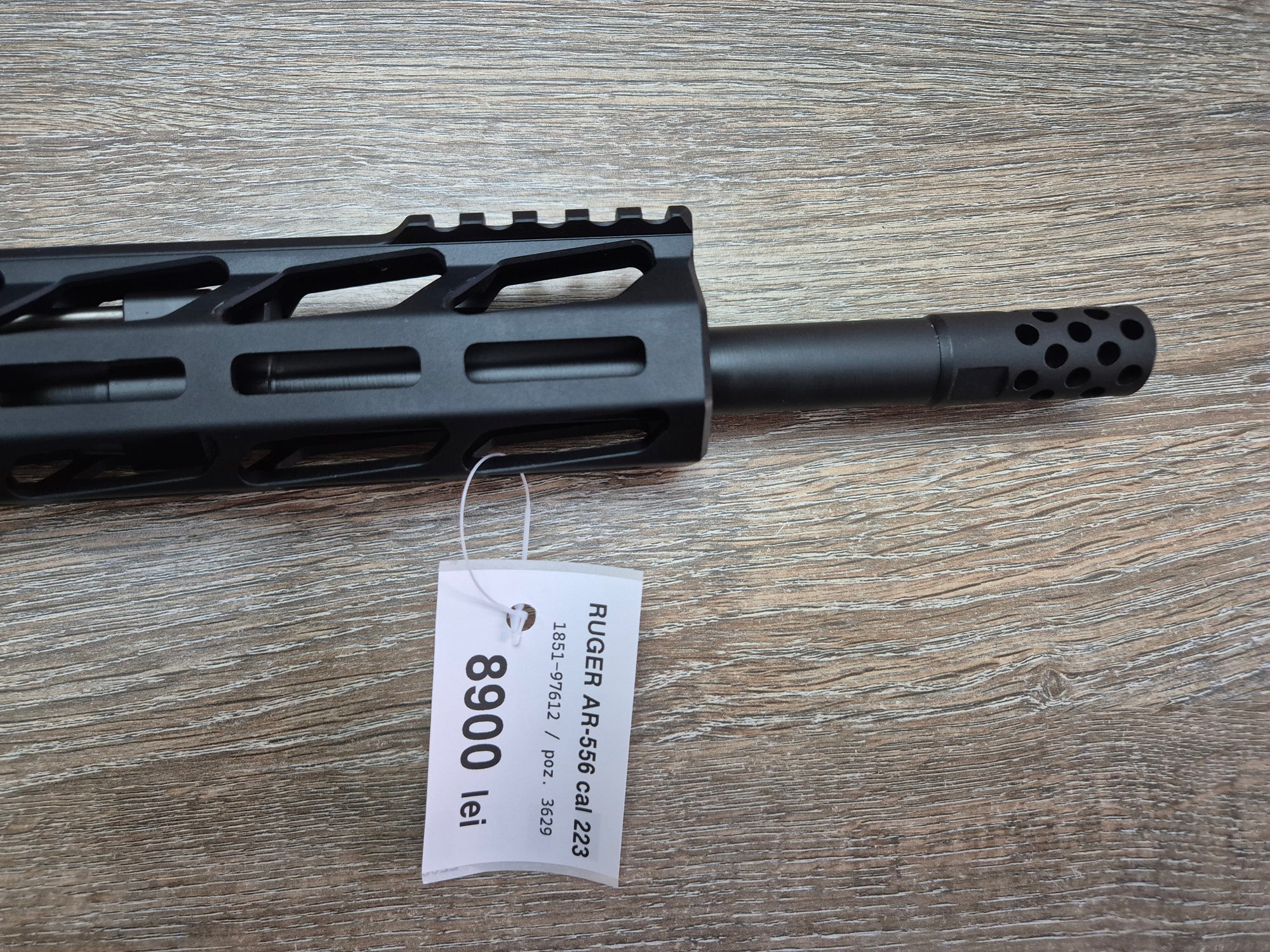 Carabina semiauto Ruger AR-556, cal 223 rem, stil tactic, pentru vanatoare