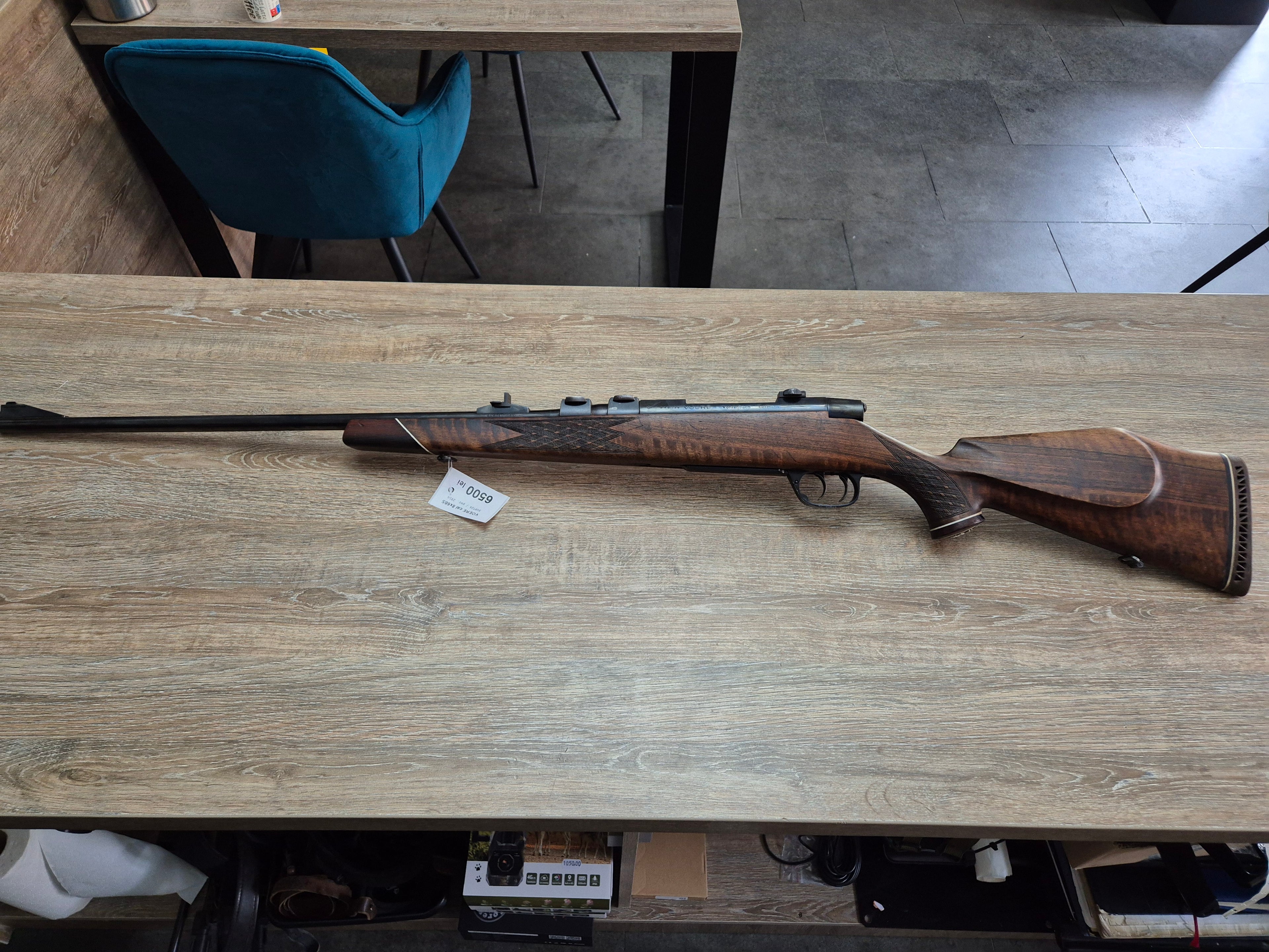 Carabina Voere, cal 8x68S, 65cm, pat lemn