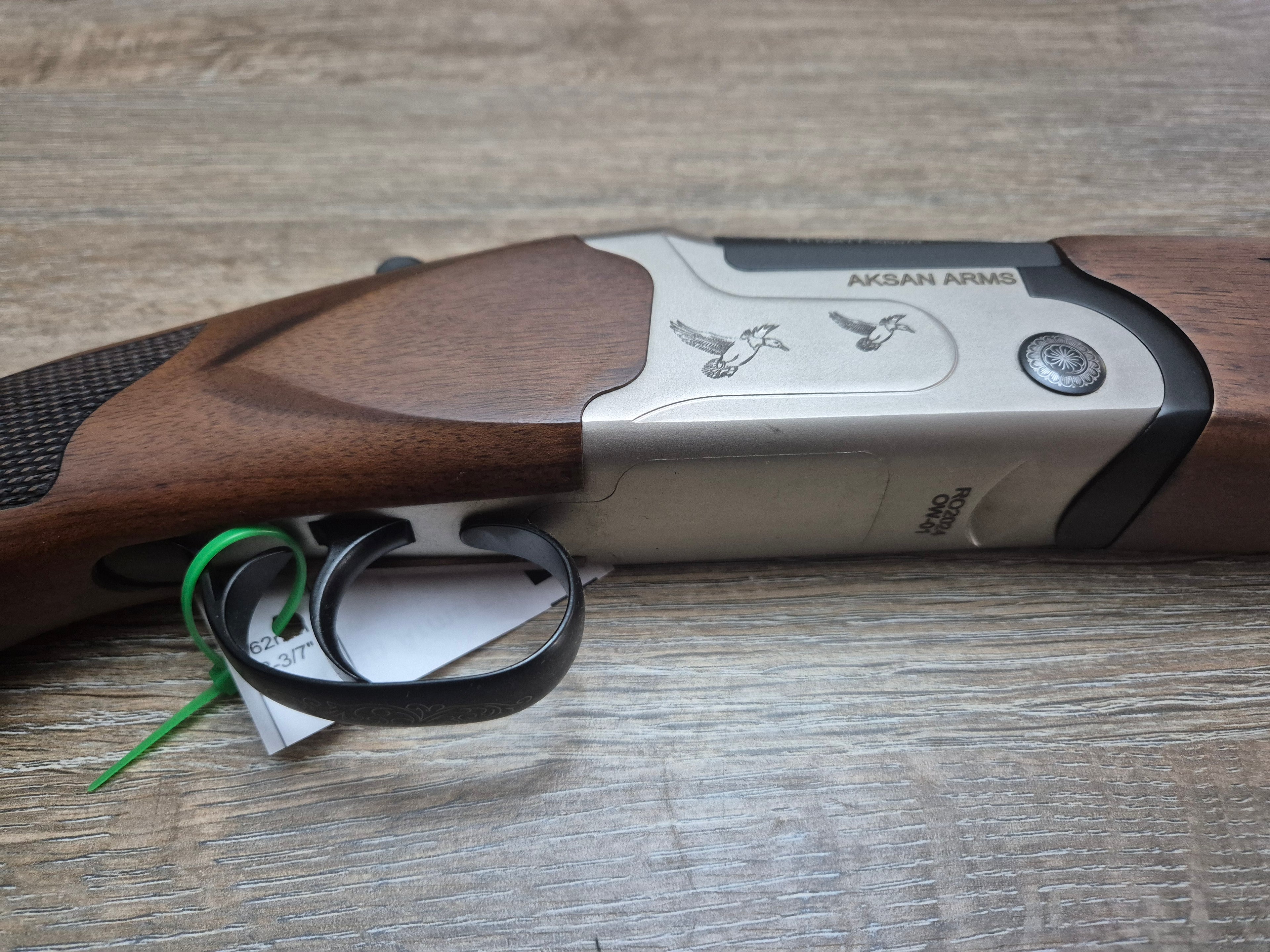 Bock Aksan Arms, cal 12/76, tevi 72cm, pat lemn, silver