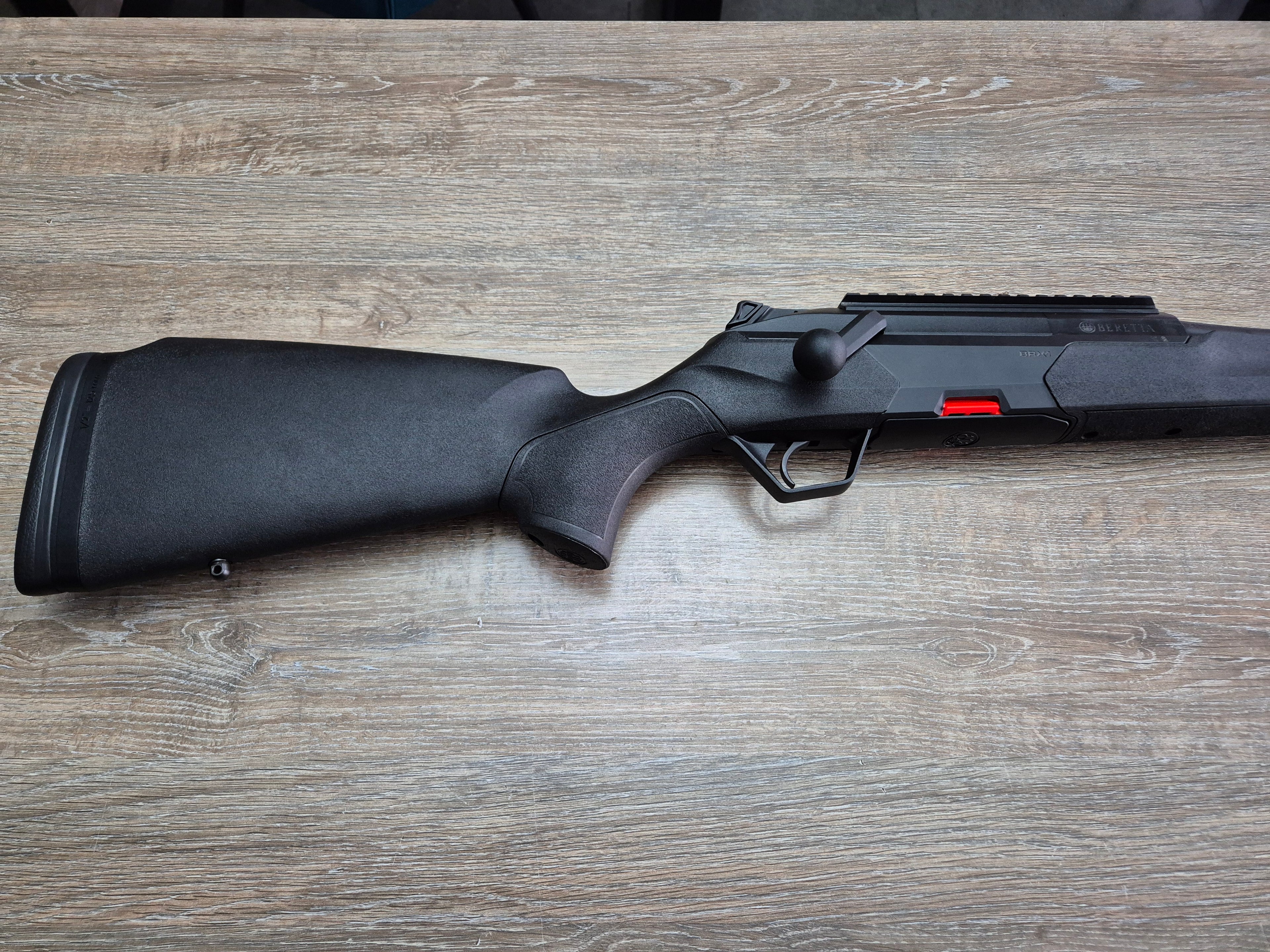 Carabina Beretta BRX1, cal 30-06, 54cm, actiune liniara, catari, negru