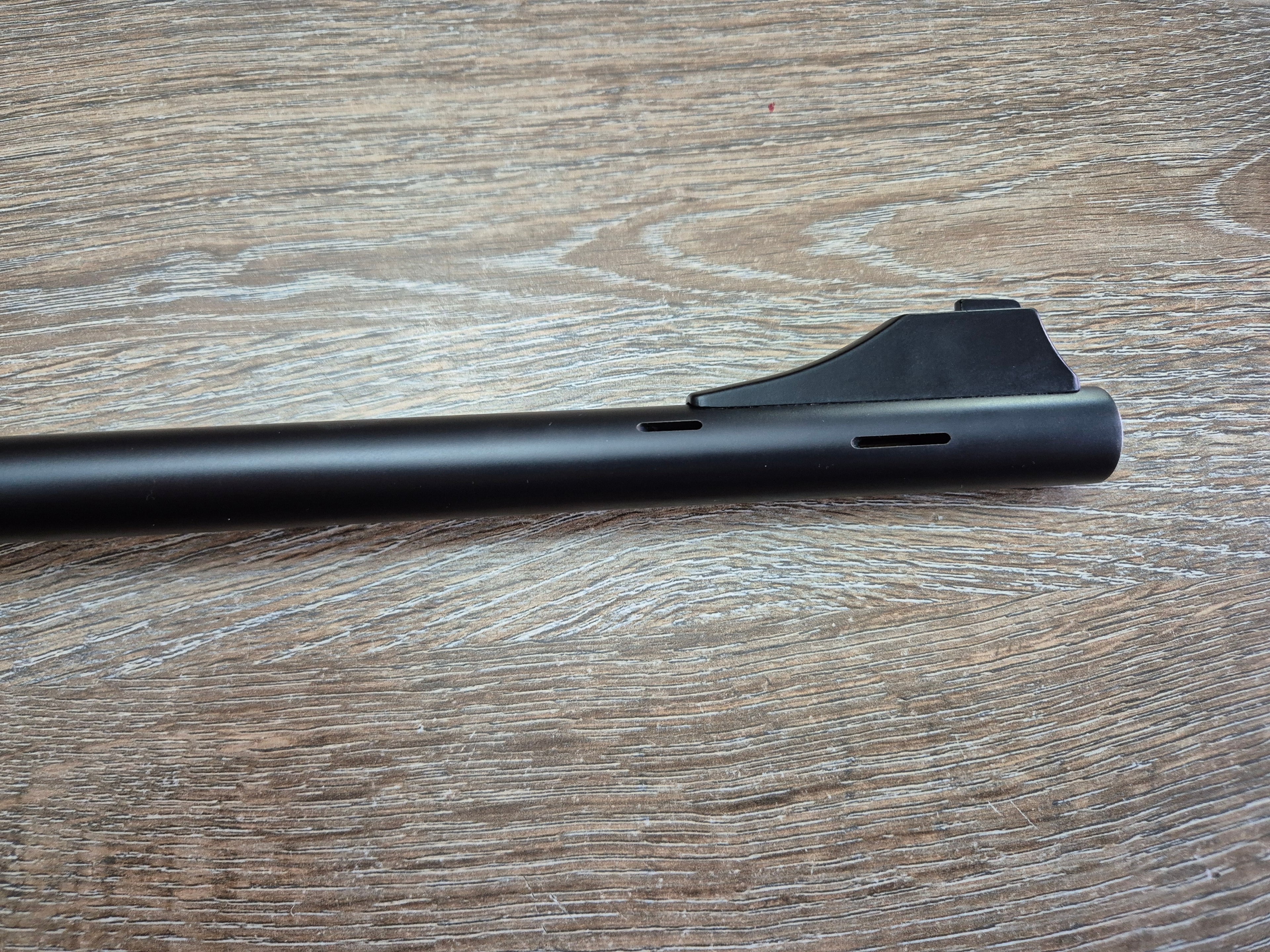 Carabina Blaser R93, cal 338 win mag, luneta Leica Fortis 1,8-12x42i