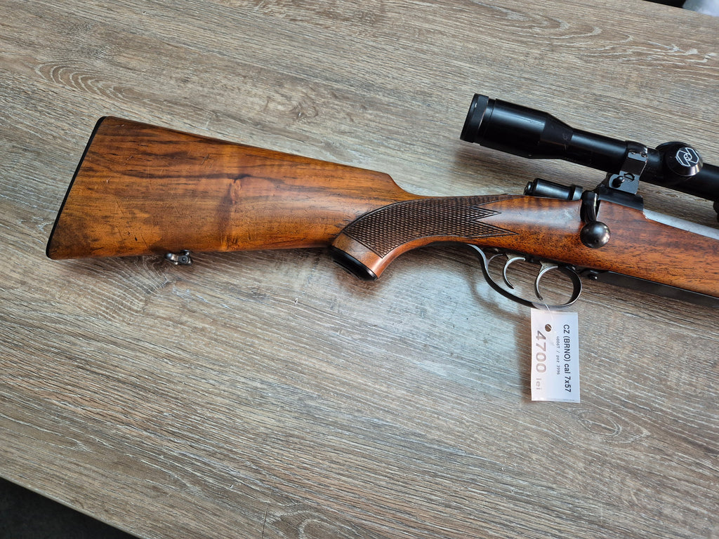 Carabina BRNO (CZ), cal 7x57, 60cm, pat lemn Stutzen