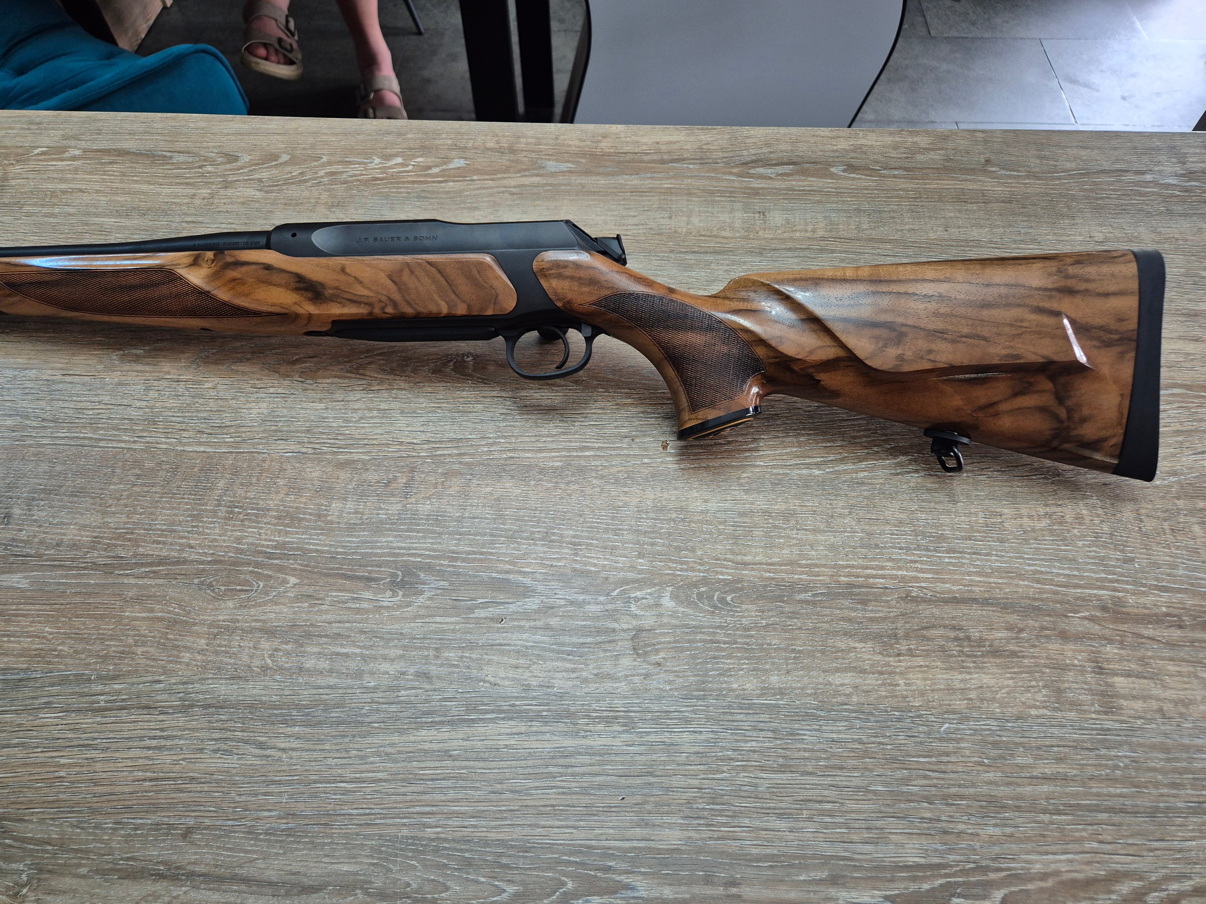 Carabina Sauer 505 Artemis Ergo Lux, cal 308 win, 56cm, lemn grad 4