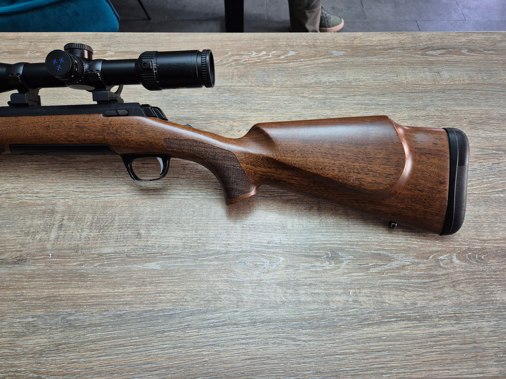 Carabina Browning X-Bolt, cal 30-06, pat lemn + Delta 2.5-15x50