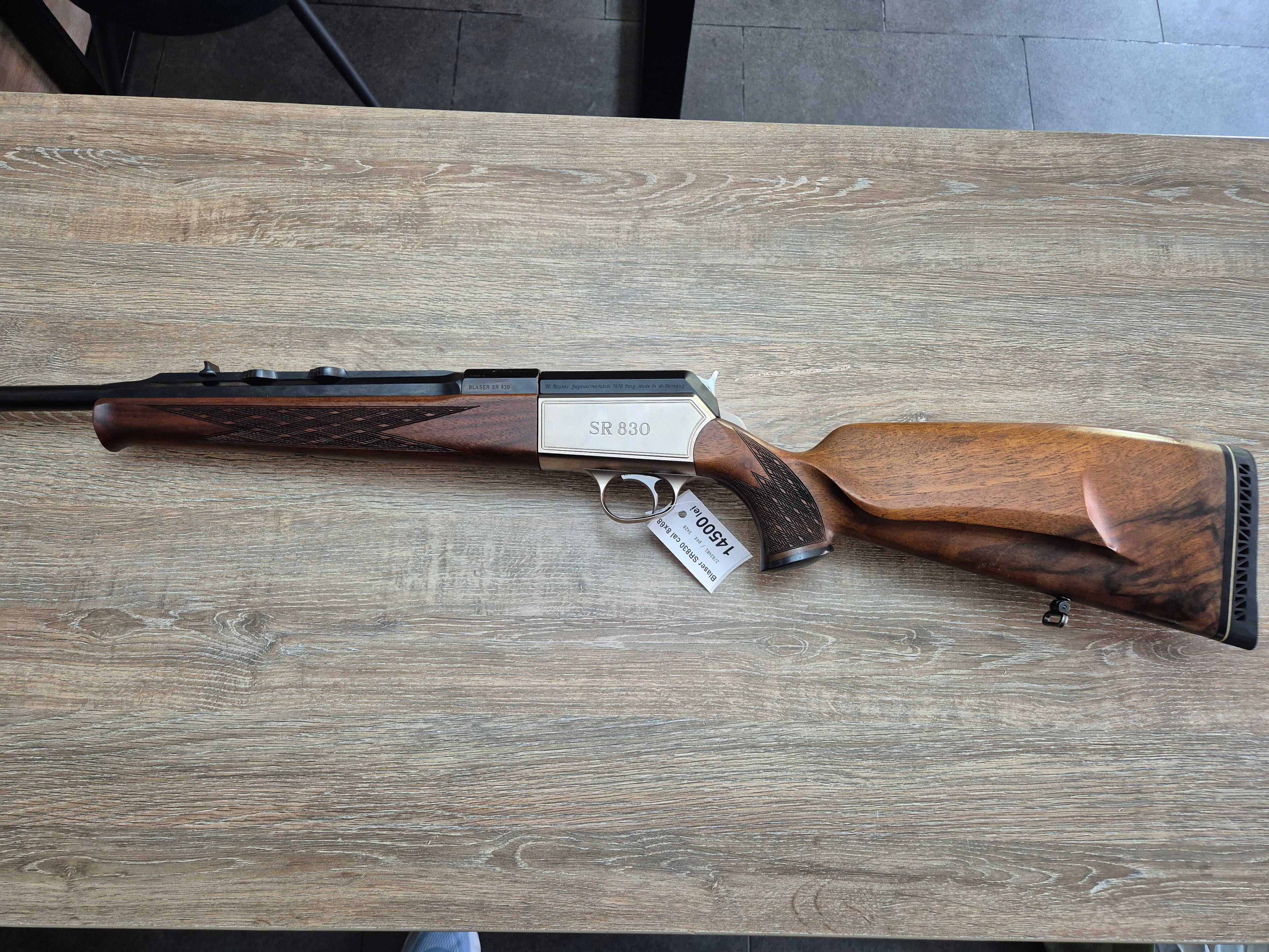 Carabina Blaser SR830, cal 8x68S, teava 65cm