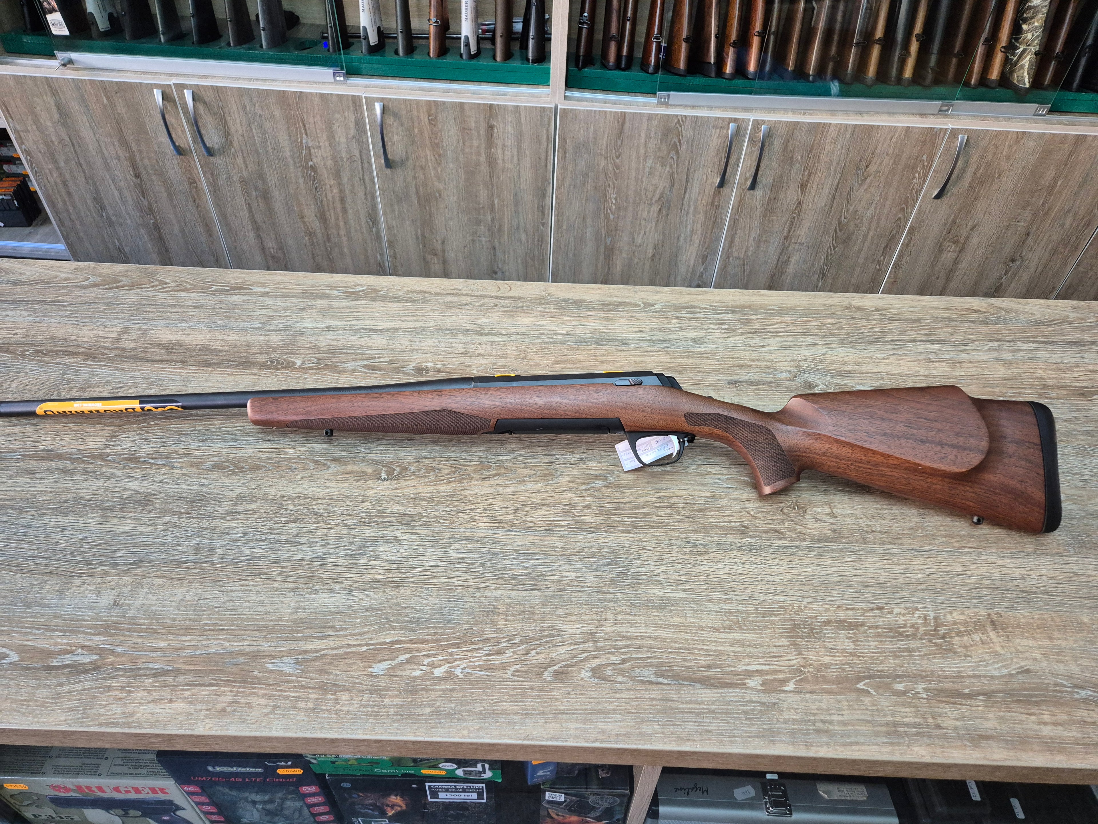 Carabina Browning X-Bolt Hunter, cal 30-06, 53cm, pat lemn