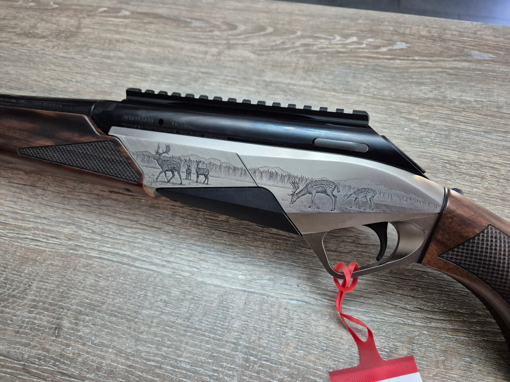 Carabina Benelli Lupo Deluxe cal 308 win, 56cm, pat lemn, gravuri