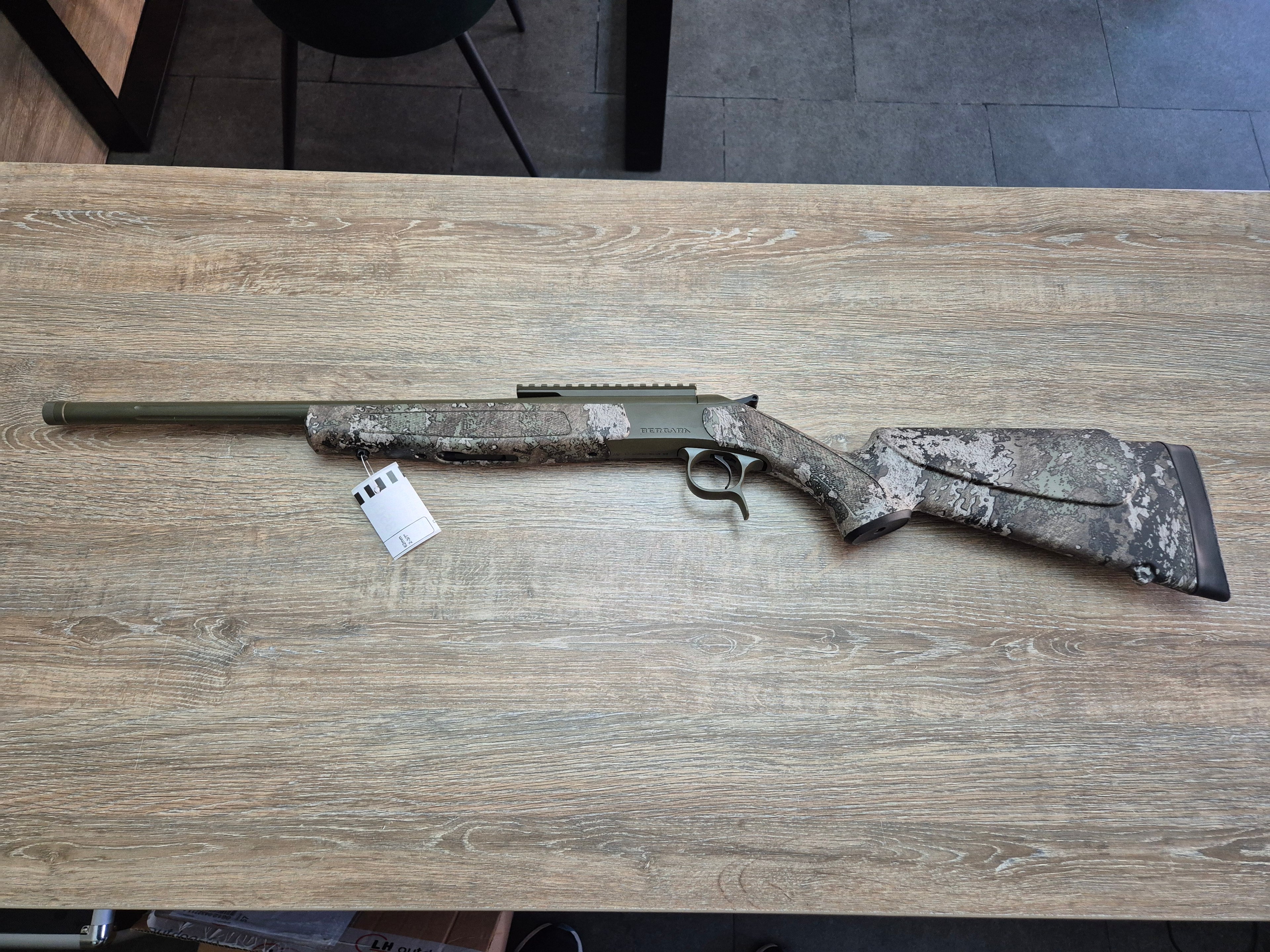 Carabina basculanta Bergara BA13 Strata, cal 6.5 Creedmoor, teava fluted 51cm