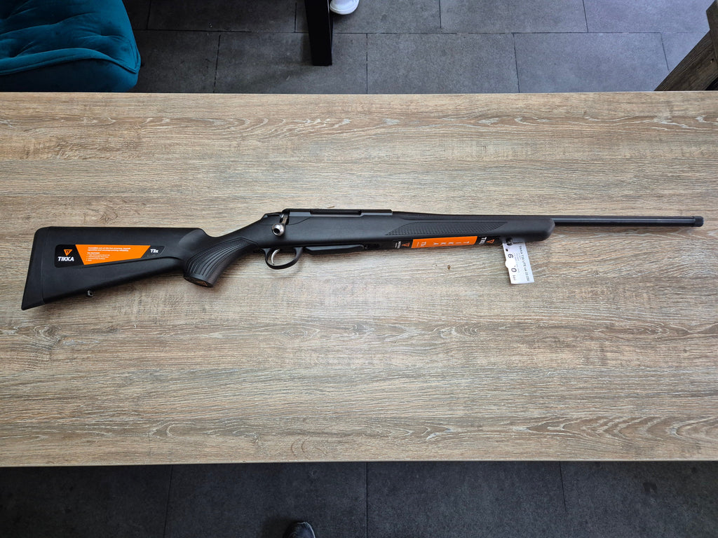 Carabina Tikka T3x Lite, cal 22-250 rem, 51cm, pat sintetic