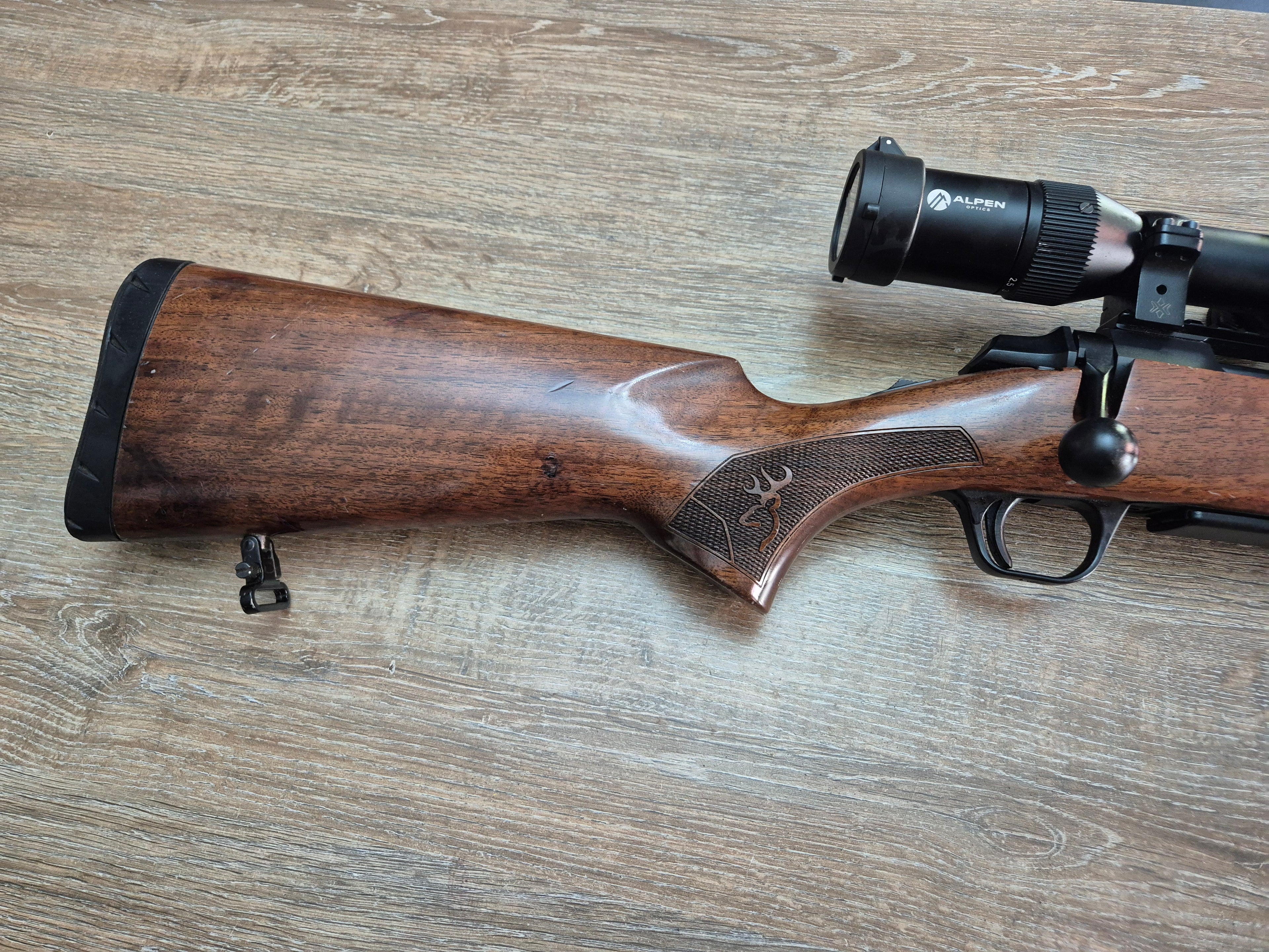 Carabina Browning A-Bolt 3+ Hunter, cal 300 win mag, luneta Alpen 2.5-15x56