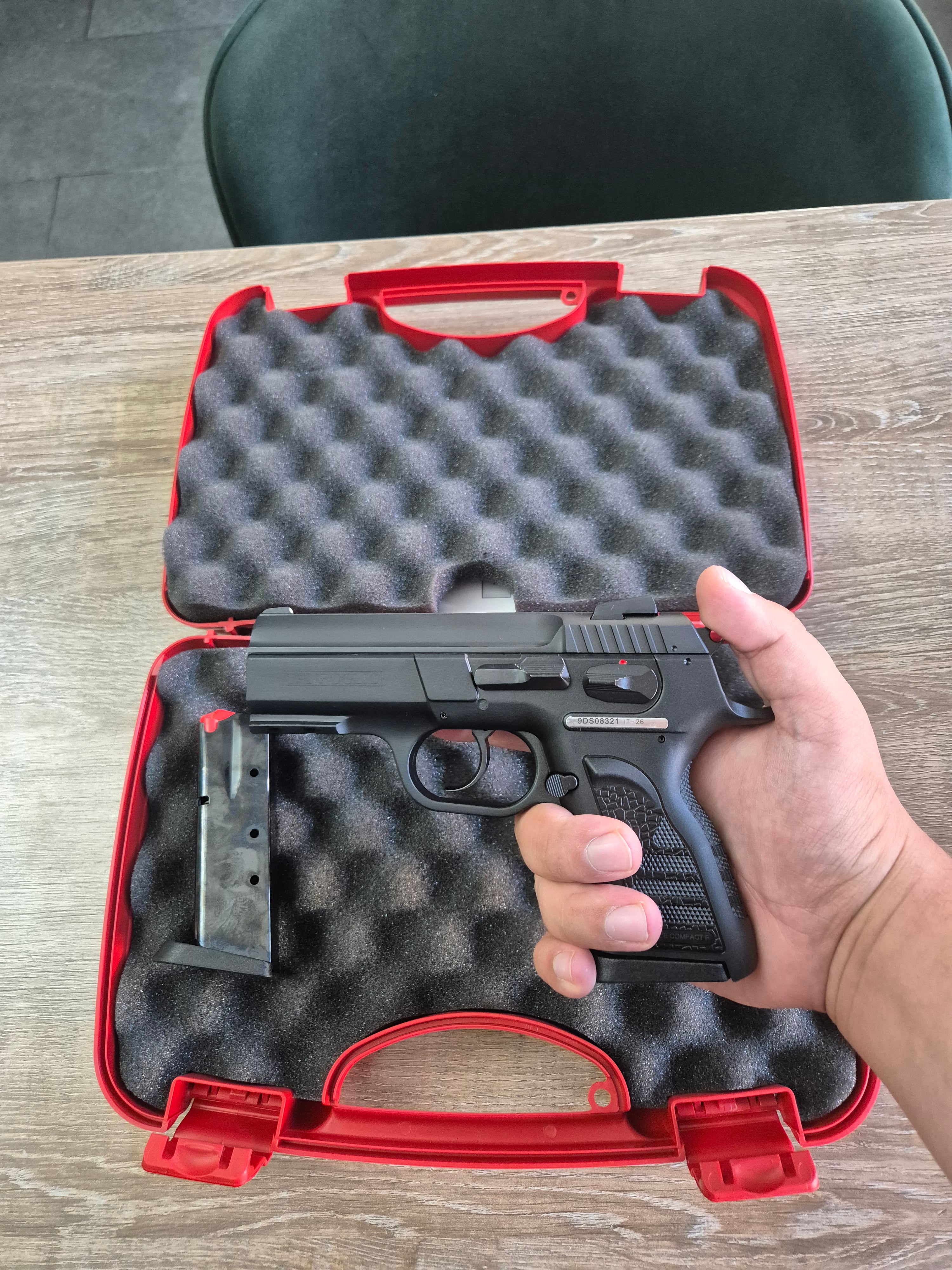 Pistol cu glont Tanfoglio Force Compact F, cal 9x19