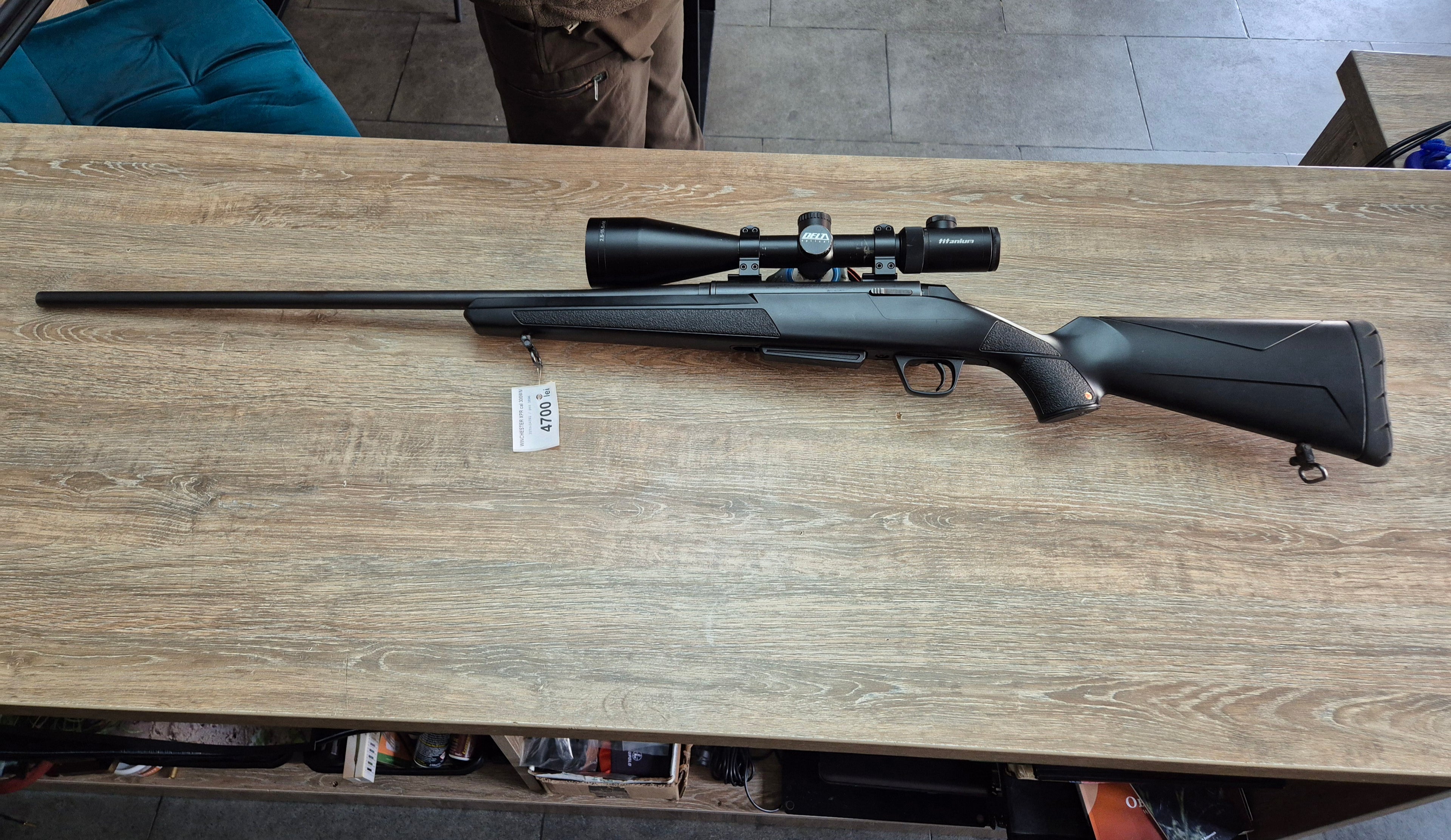 Carabina Winchester XPR cal 300 win mag, 66cm, luneta Delta 2.5-15x56
