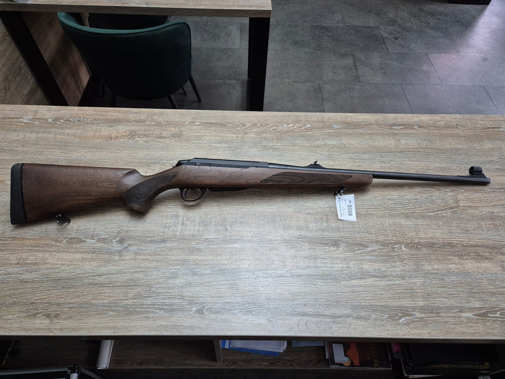 Carabina stangaci Tikka T3x Hunter, cal 30-06, 57cm, pat lemn