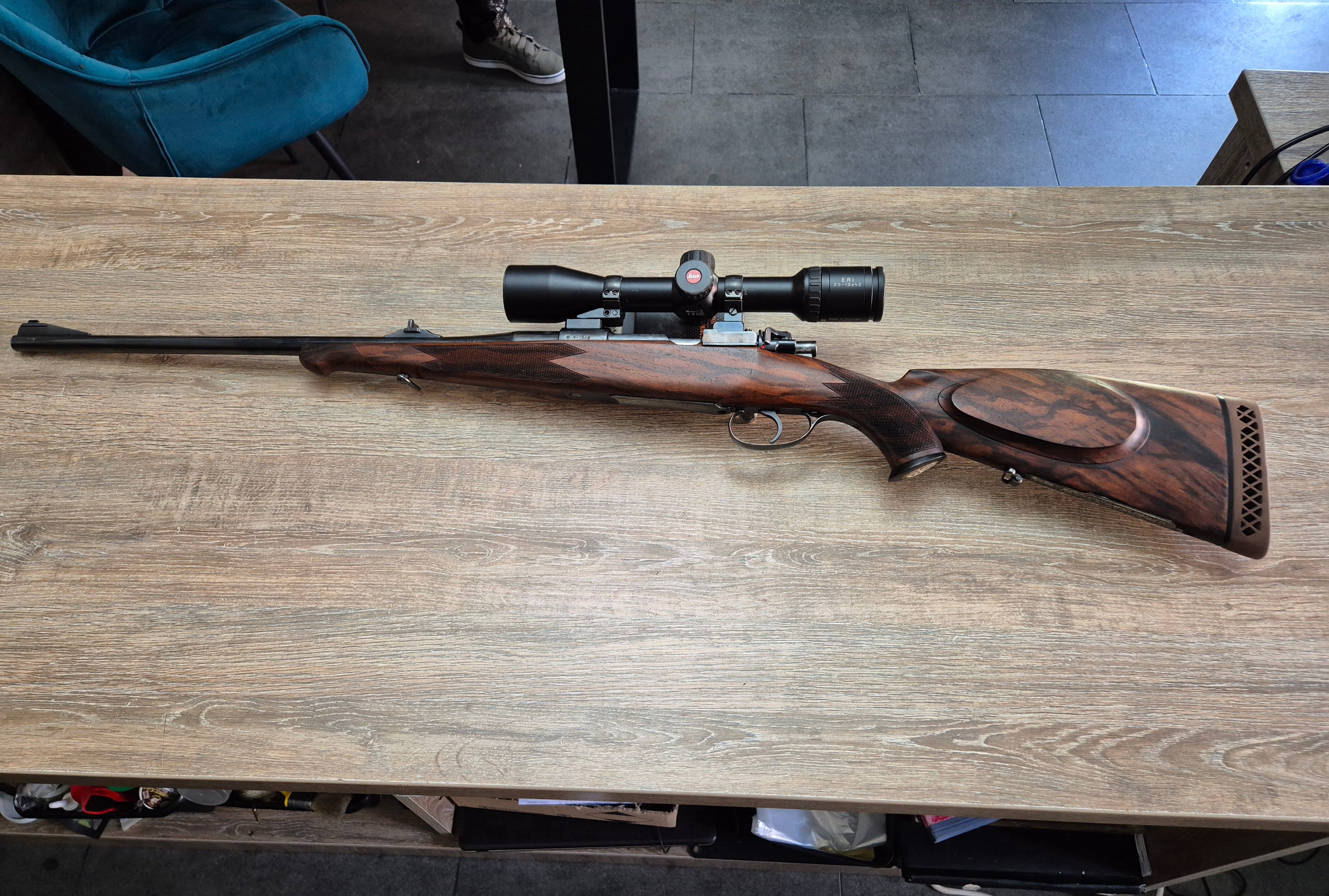 Carabina Mauser 98, cal 308 win, luneta Leica 2.5-10x42